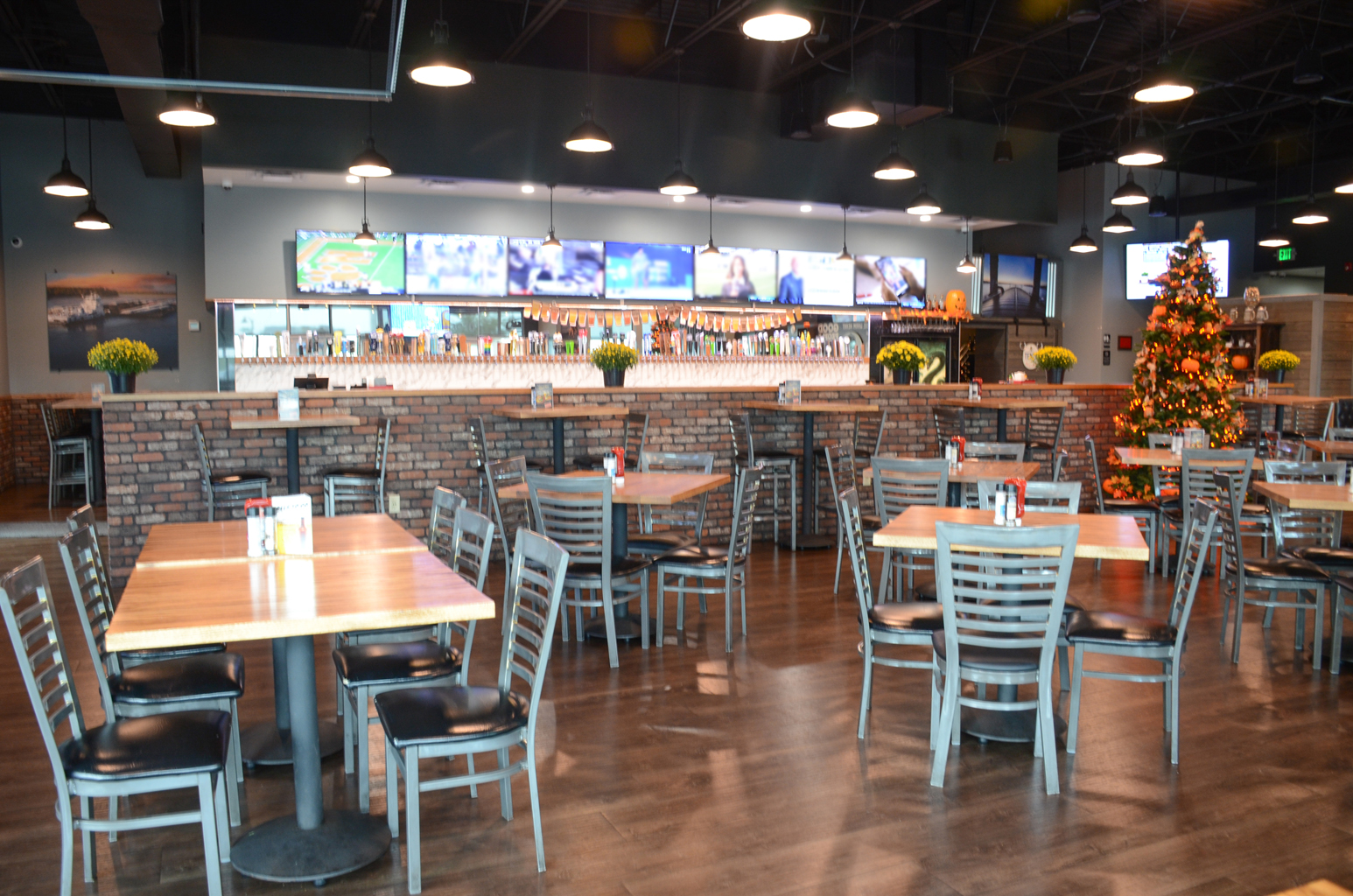 Harbor and Hops Jeffersonville