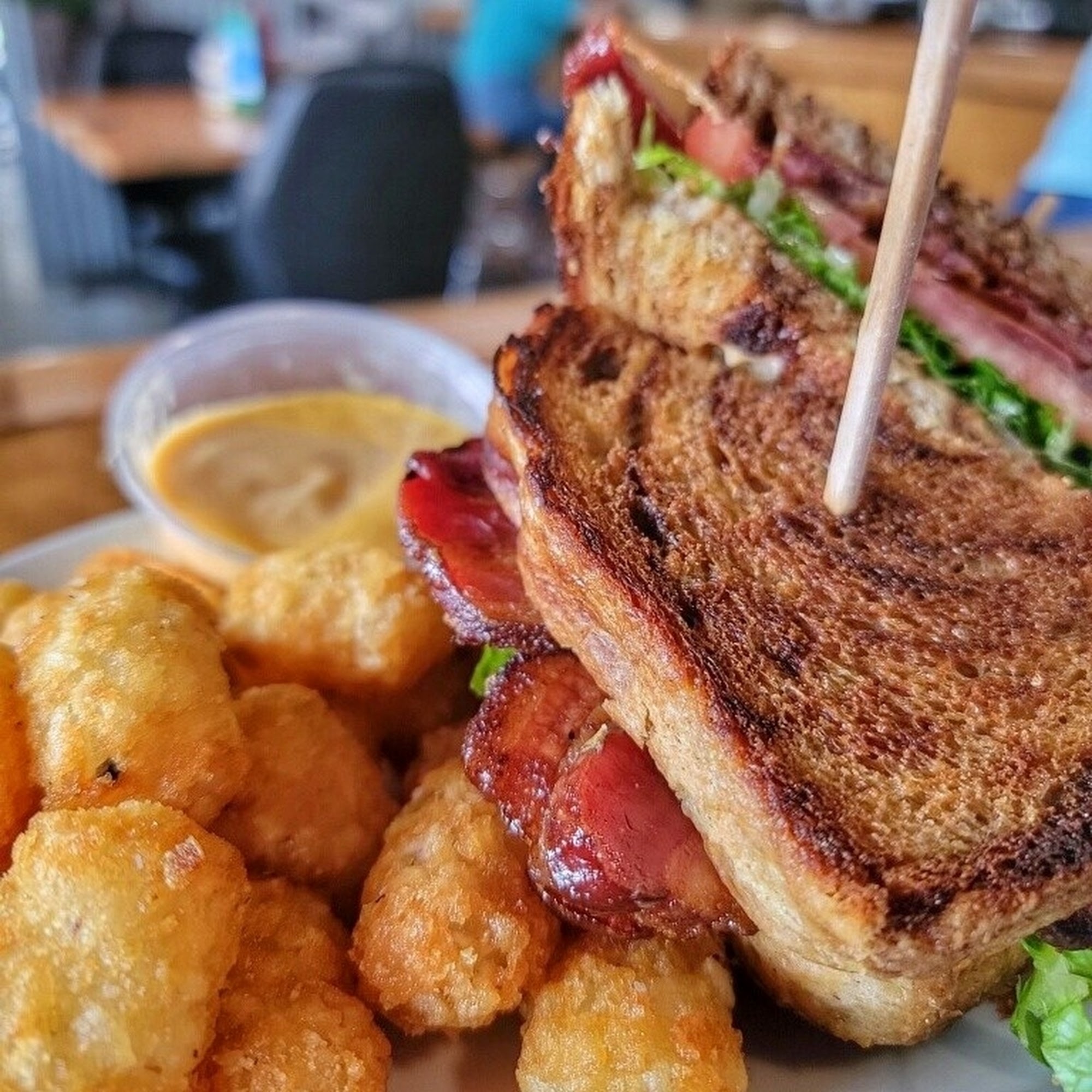 JJ's Sideout Bar & Grill La Porte