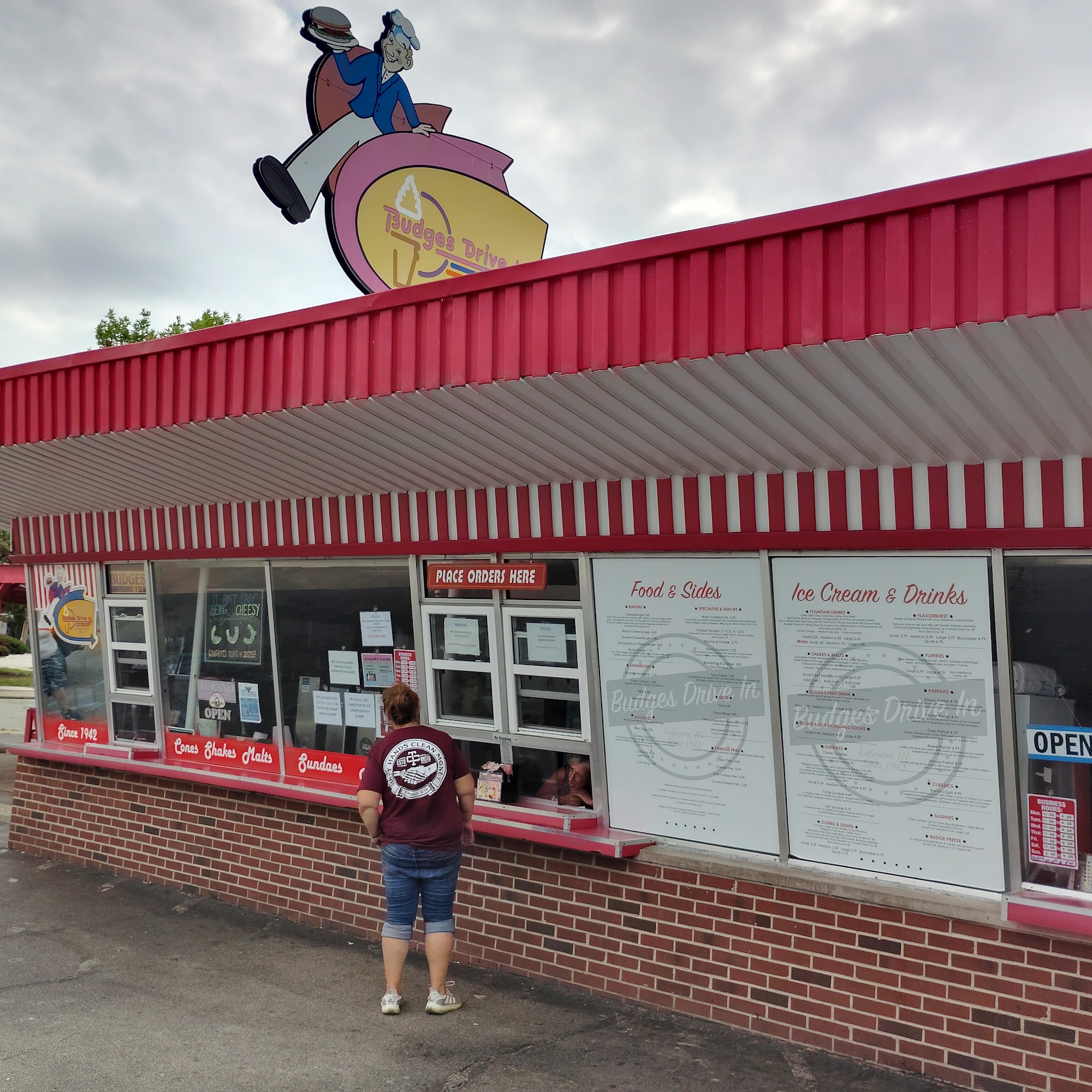 Budges Drive In Lafayette