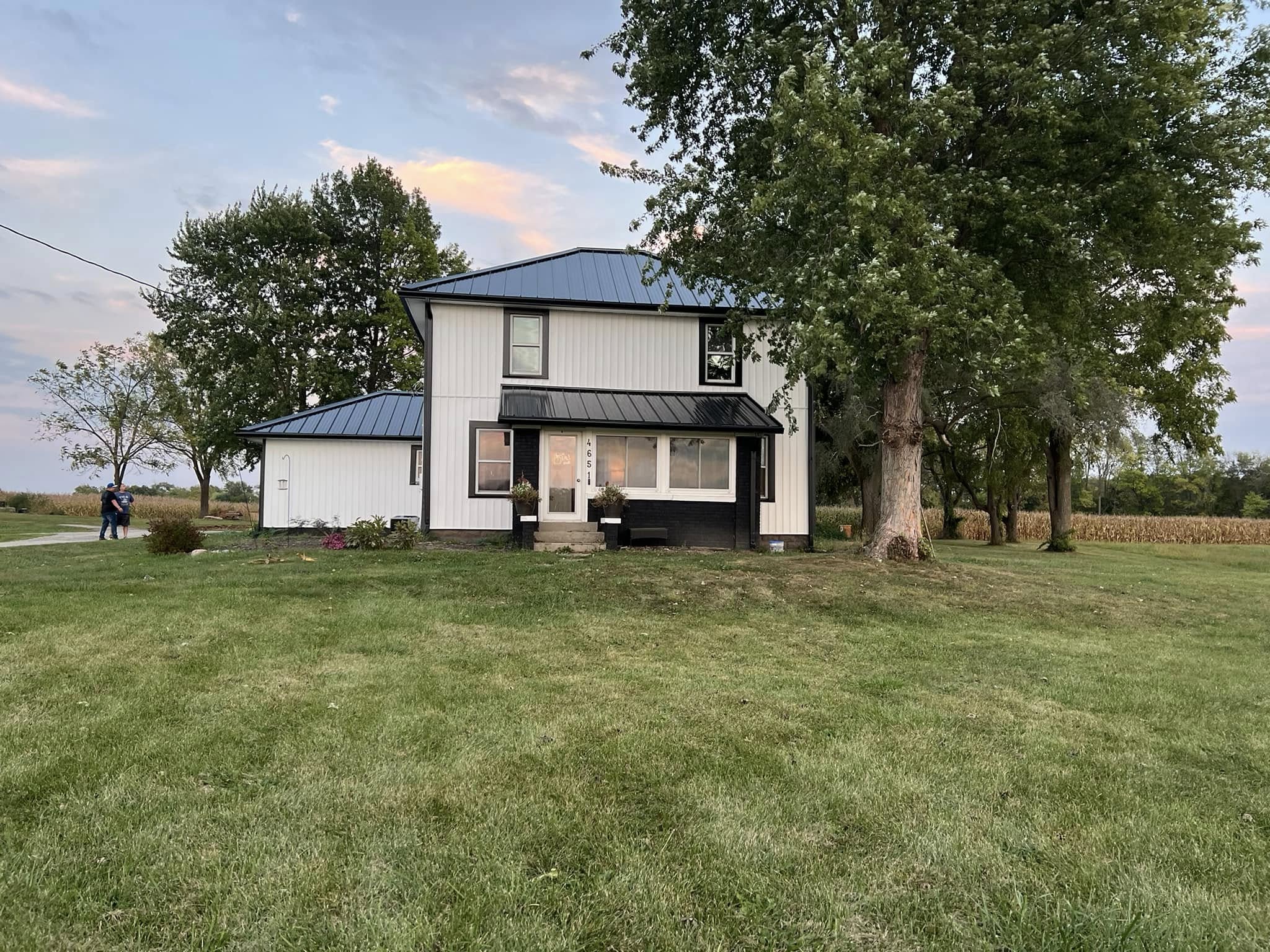 Vasquez Roofing & Construction