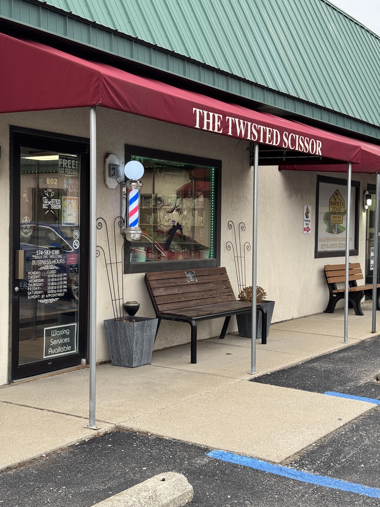 The Twisted Scissor 802 W Fisher St, Monticello Indiana 47960