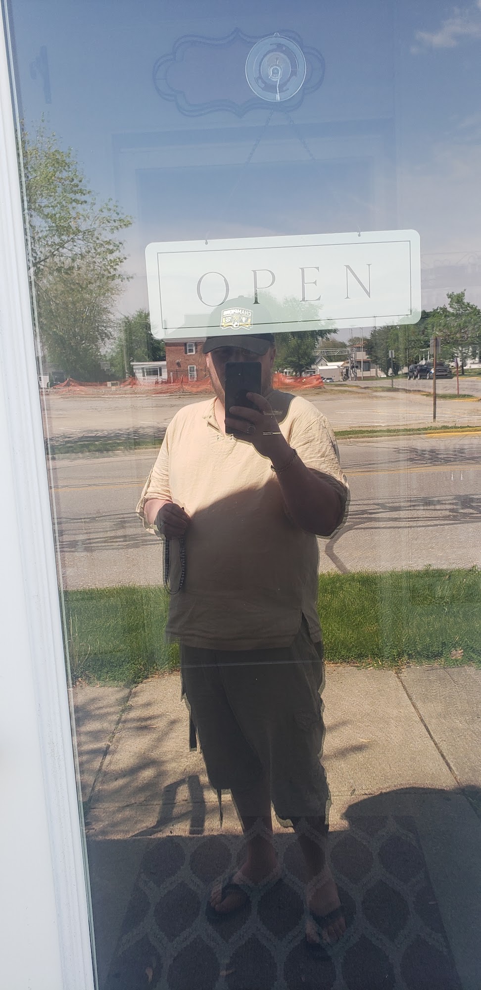 From Head to Toe Salon 121 W Marion St, Monticello Indiana 47960