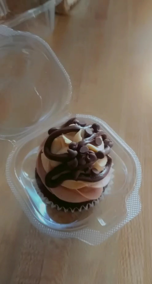 Charmed Cupcake Co Menu