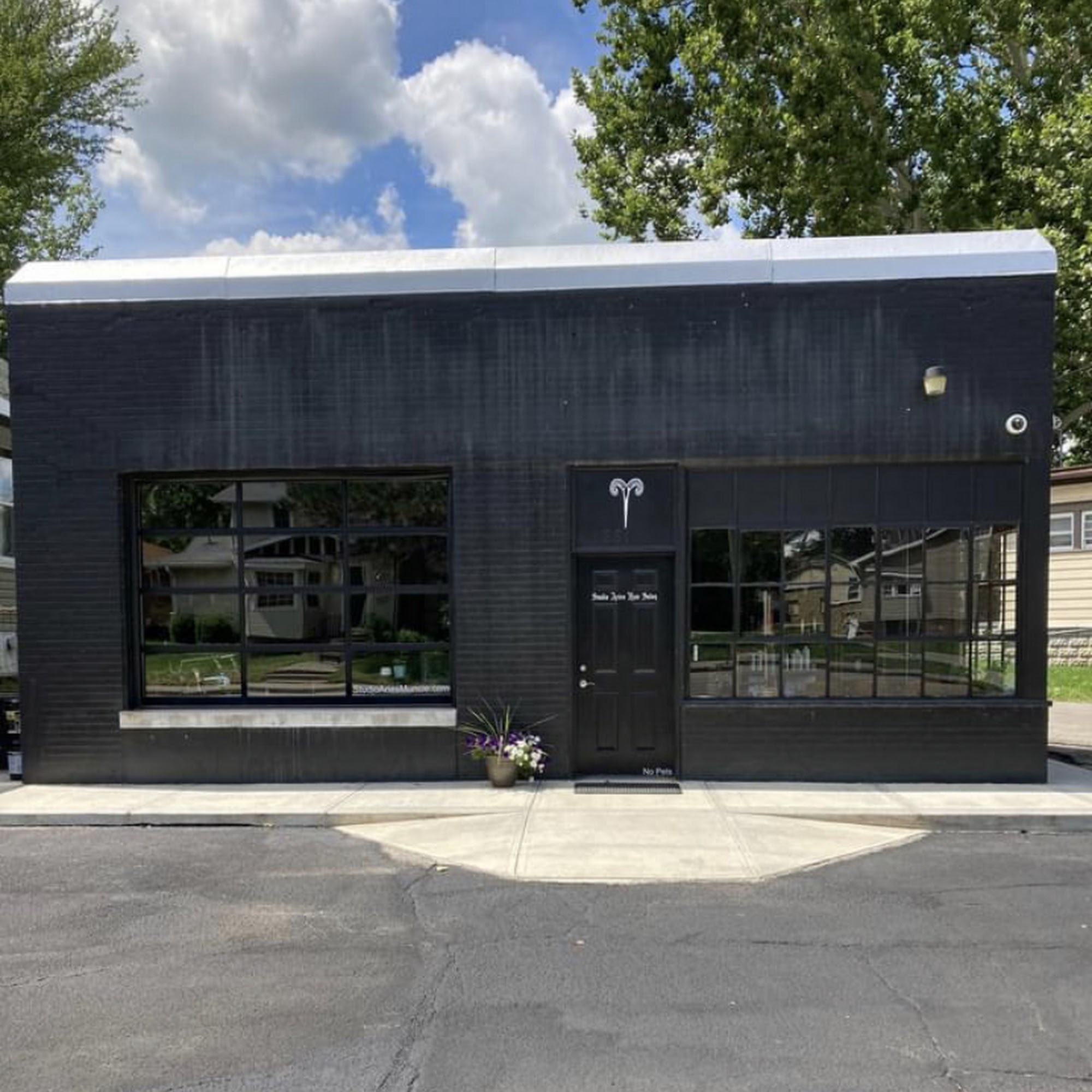 Studio Aries Hair Salon