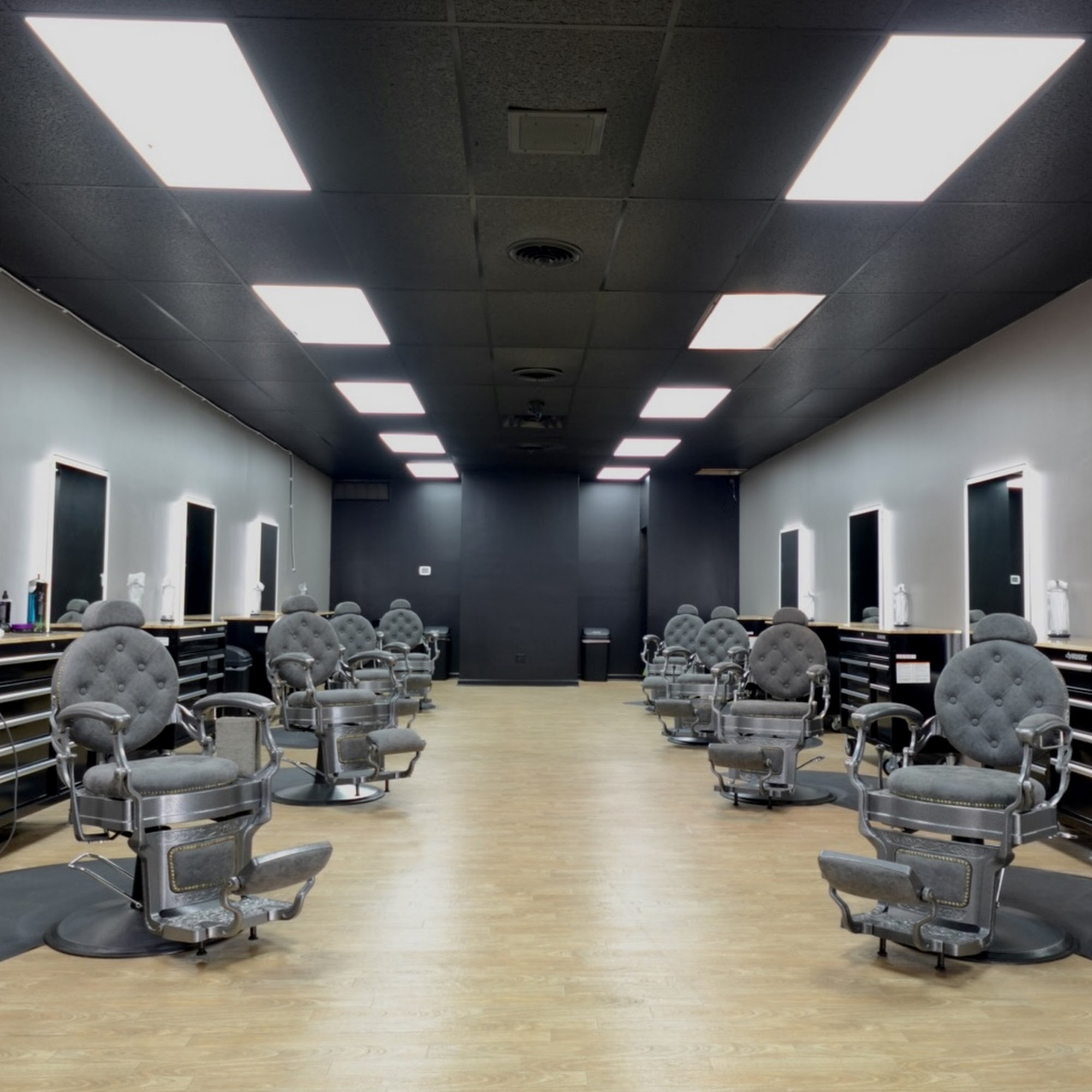 The Barber House 824 University Woods Dr, New Albany Indiana 47150