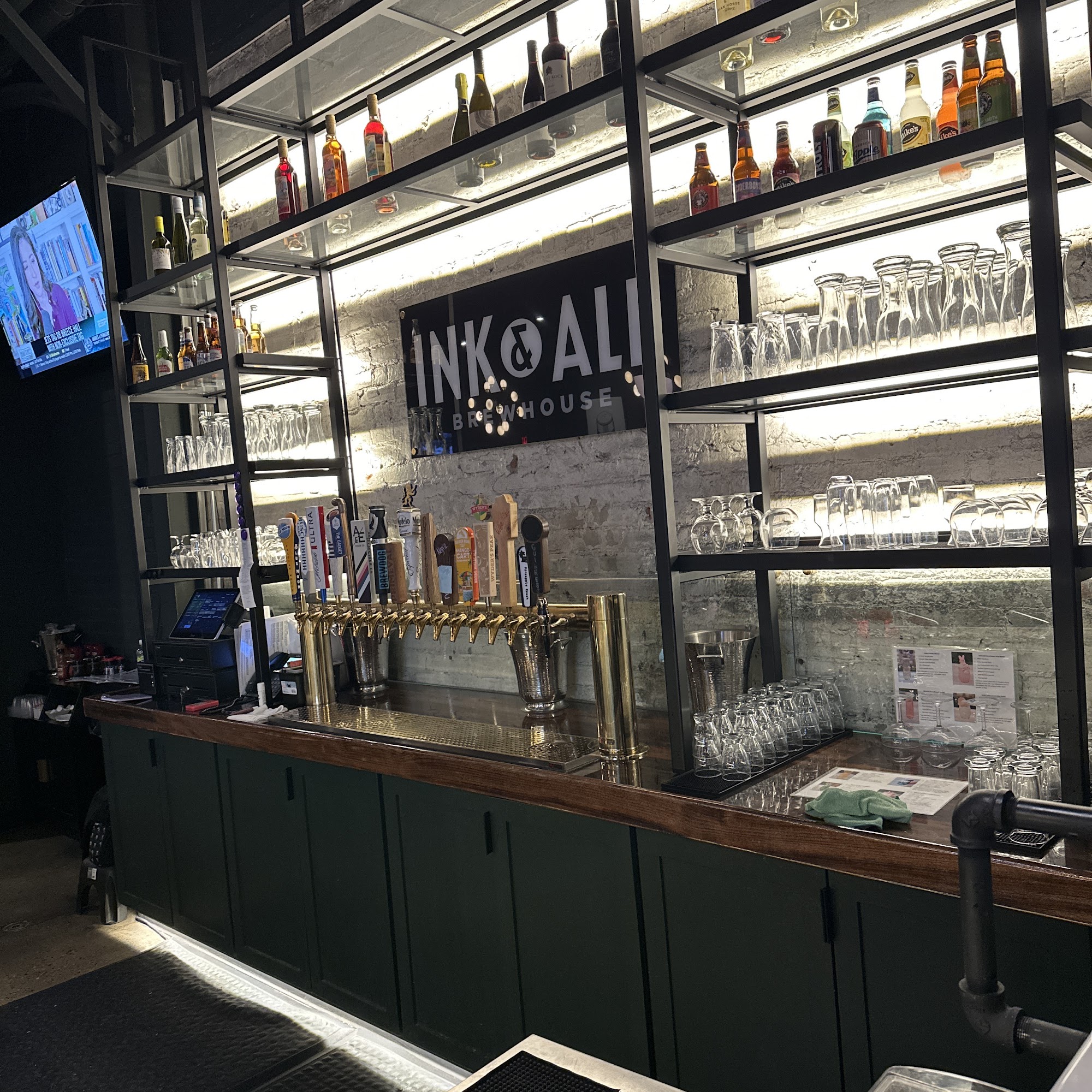 Ink & Ale Brewhouse New Castle