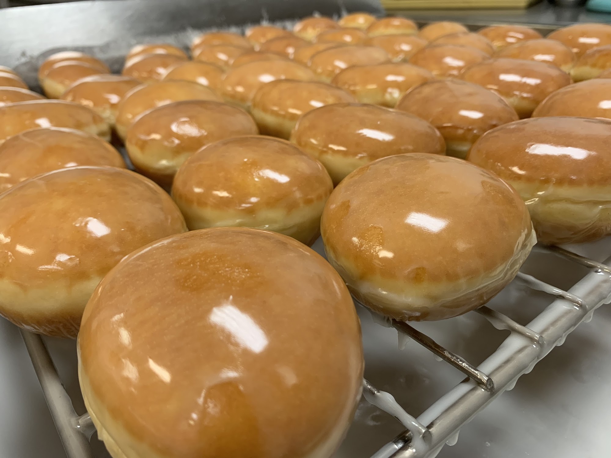 Linzy B's Donuts & Bakery Menu