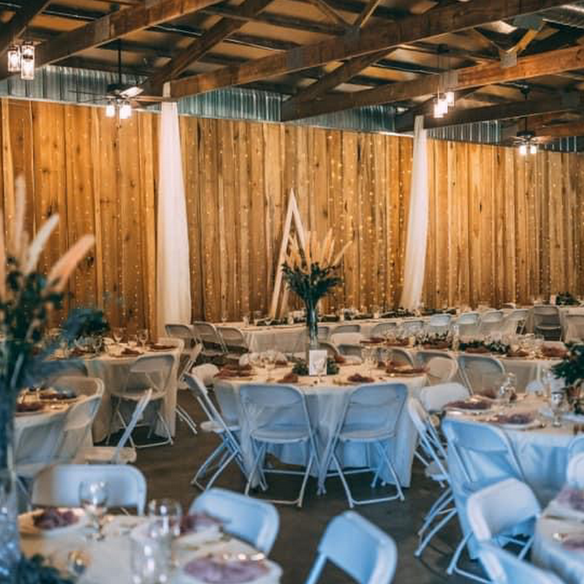 Acorn Ridge Reception Barn Sullivan