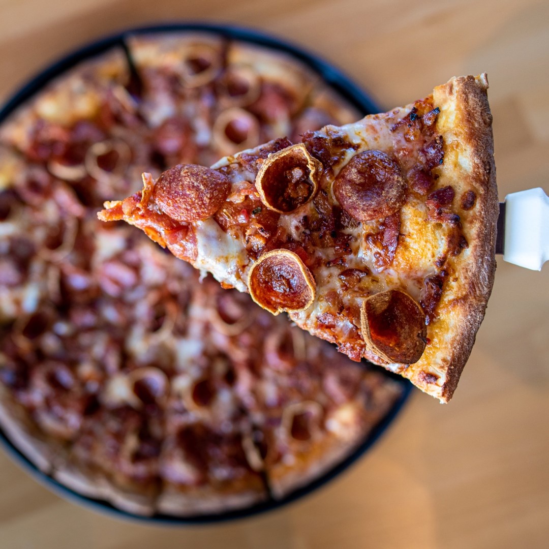 Nobel Roman’s pizza