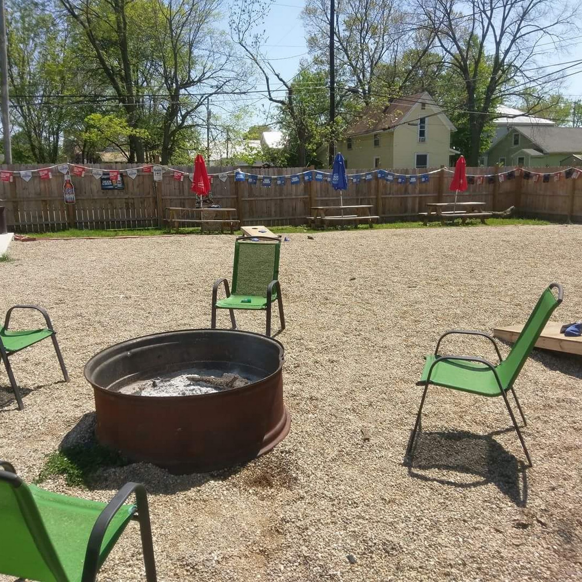 Dyes Bar & Grill Wabash