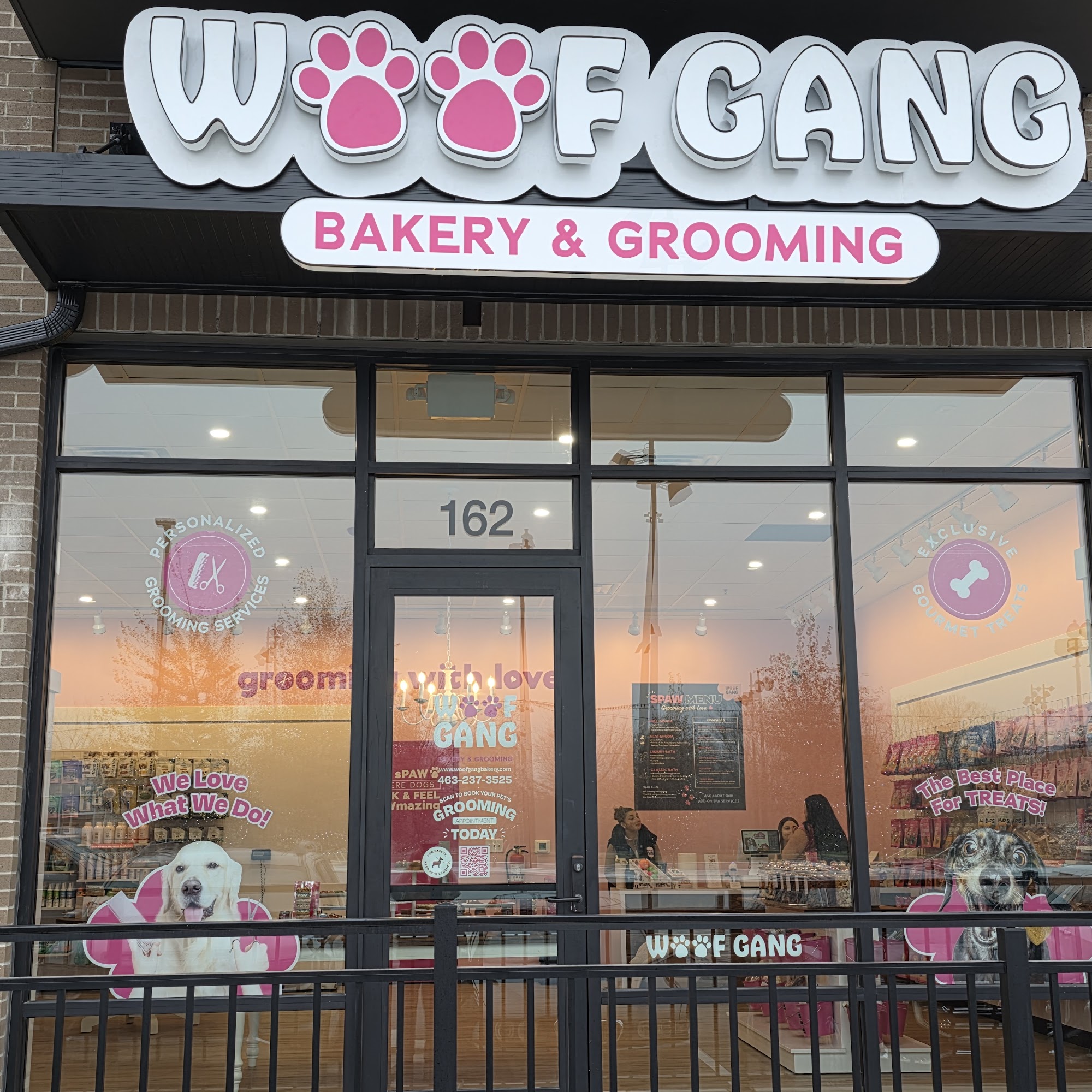 Woof Gang Bakery & Grooming Westfield