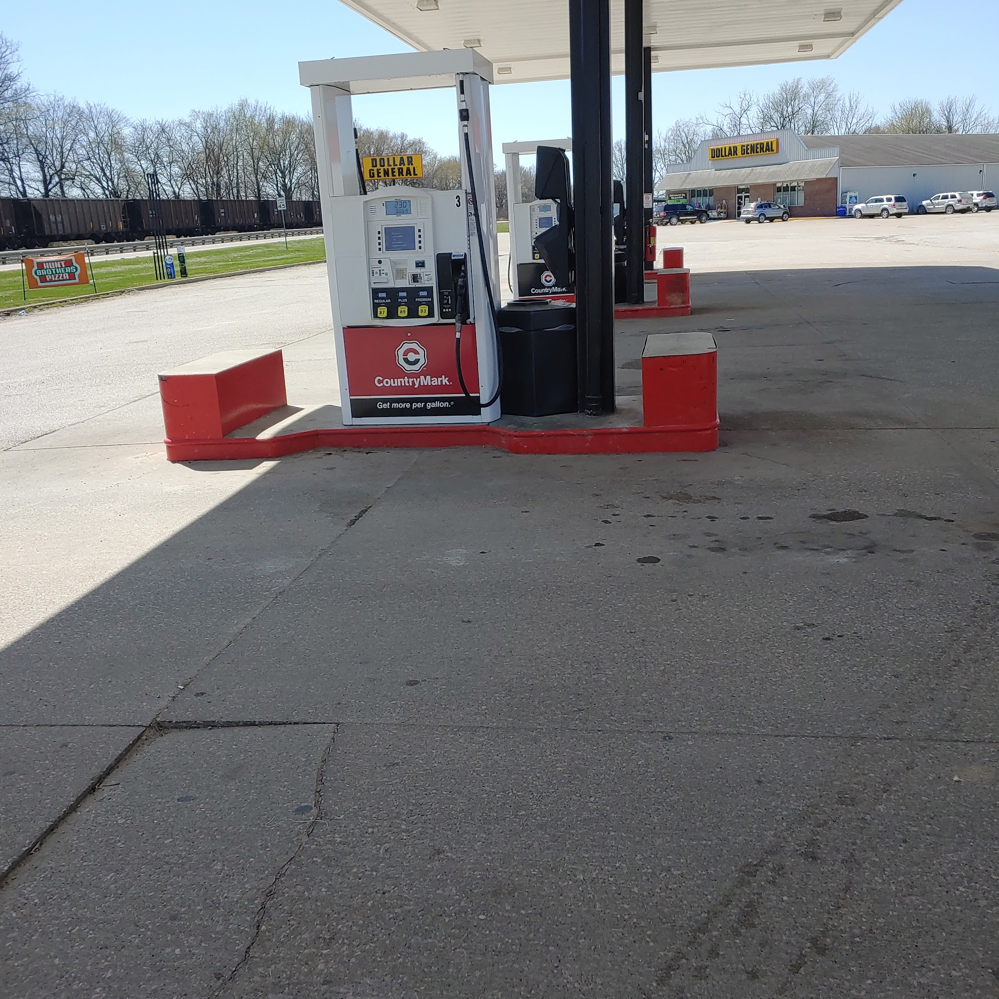 Worthington Food Mart
