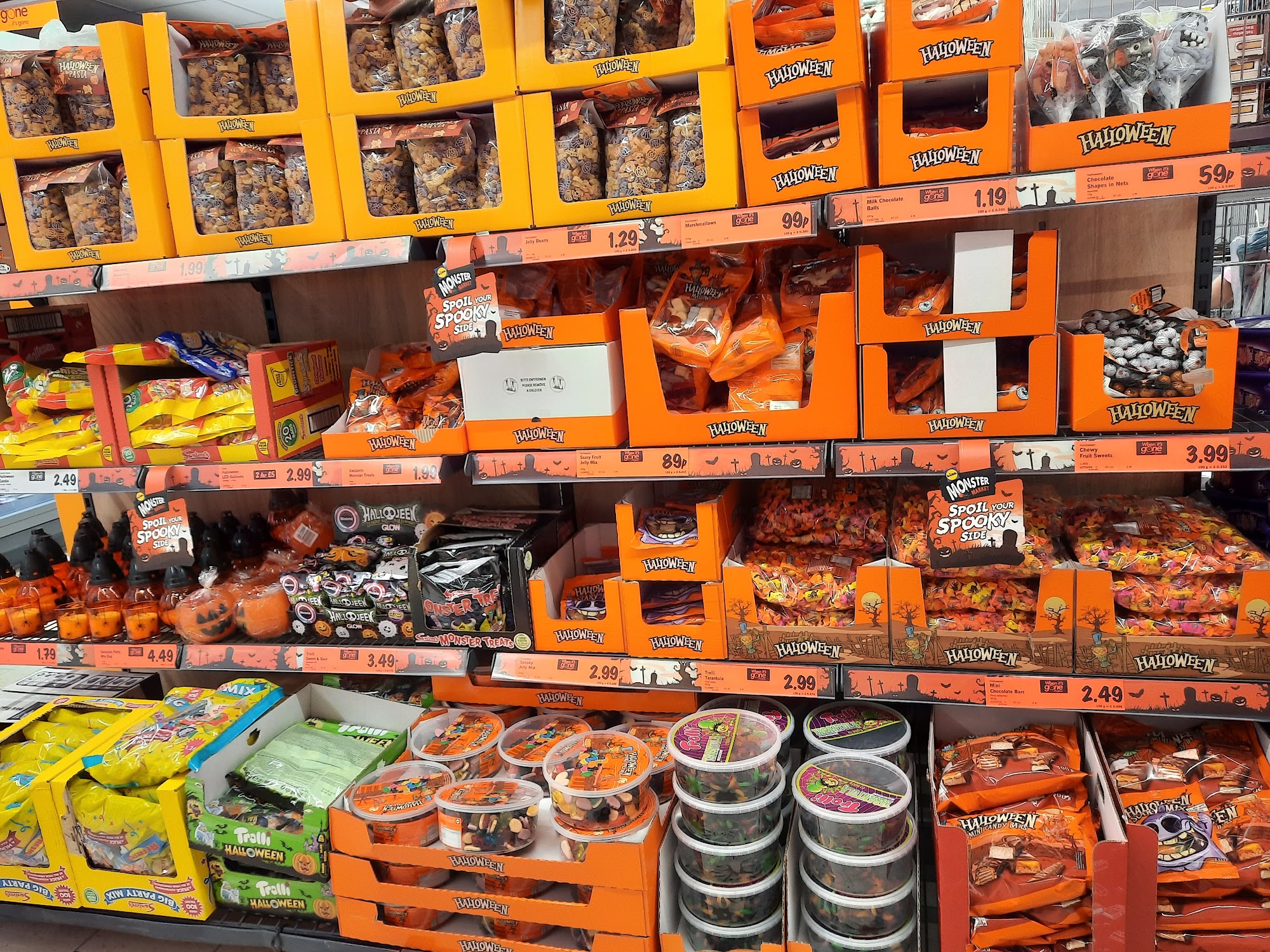 B&Q