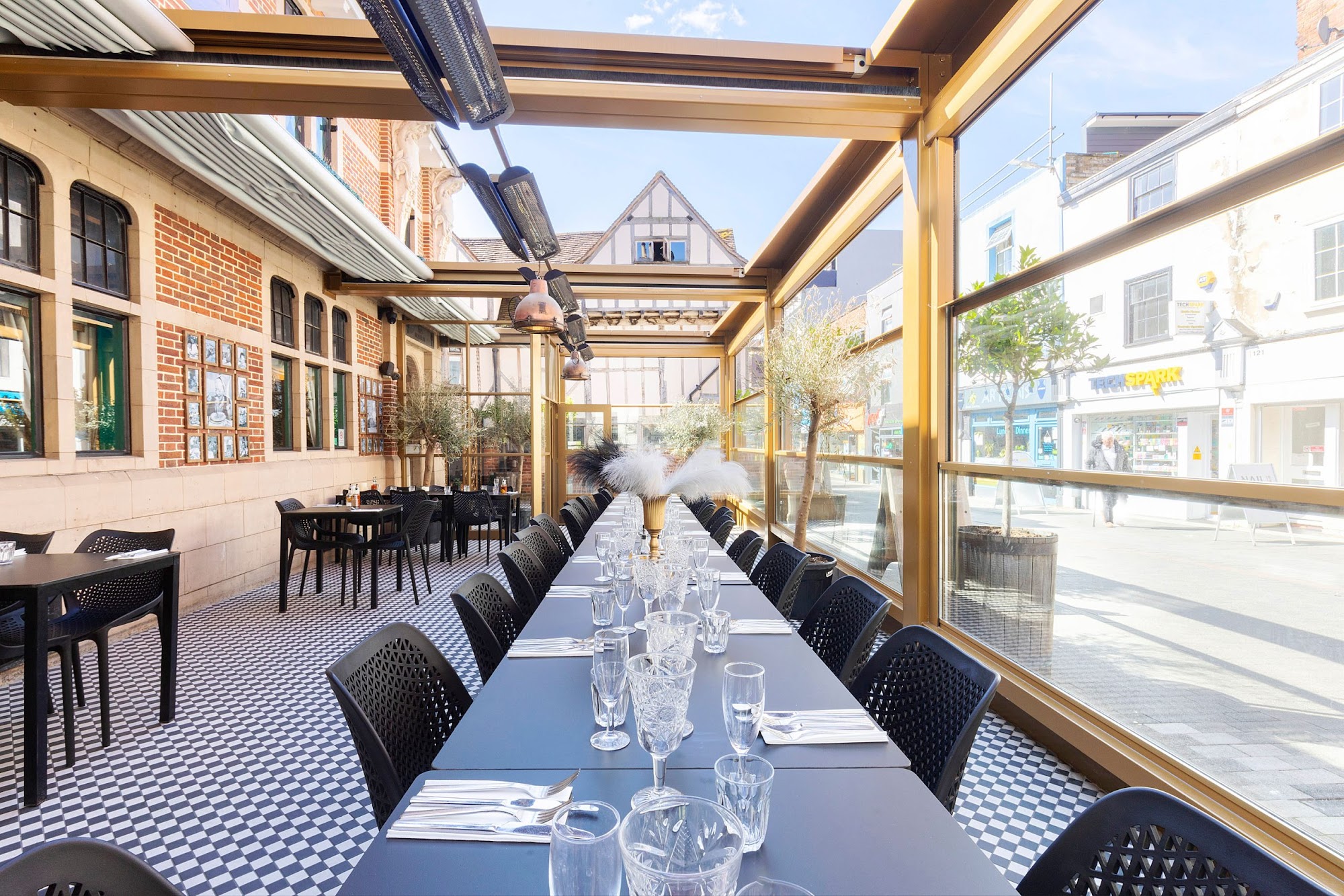 FiFi's Brasserie 108-110 Week St, Maidstone