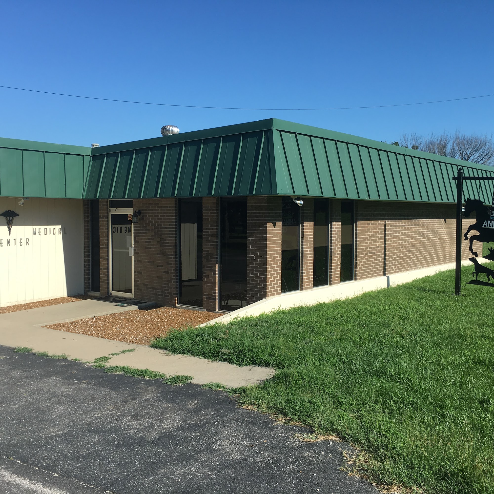 Animal Medical Center Chanute