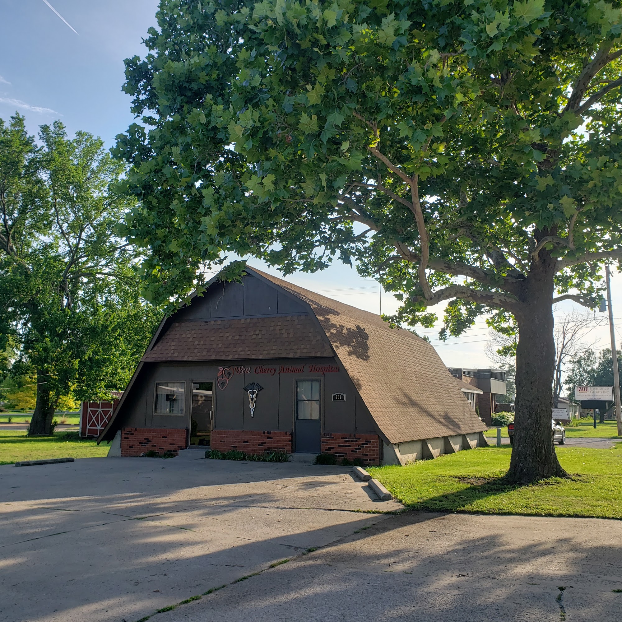 West Cherry Animal Hospital Chanute