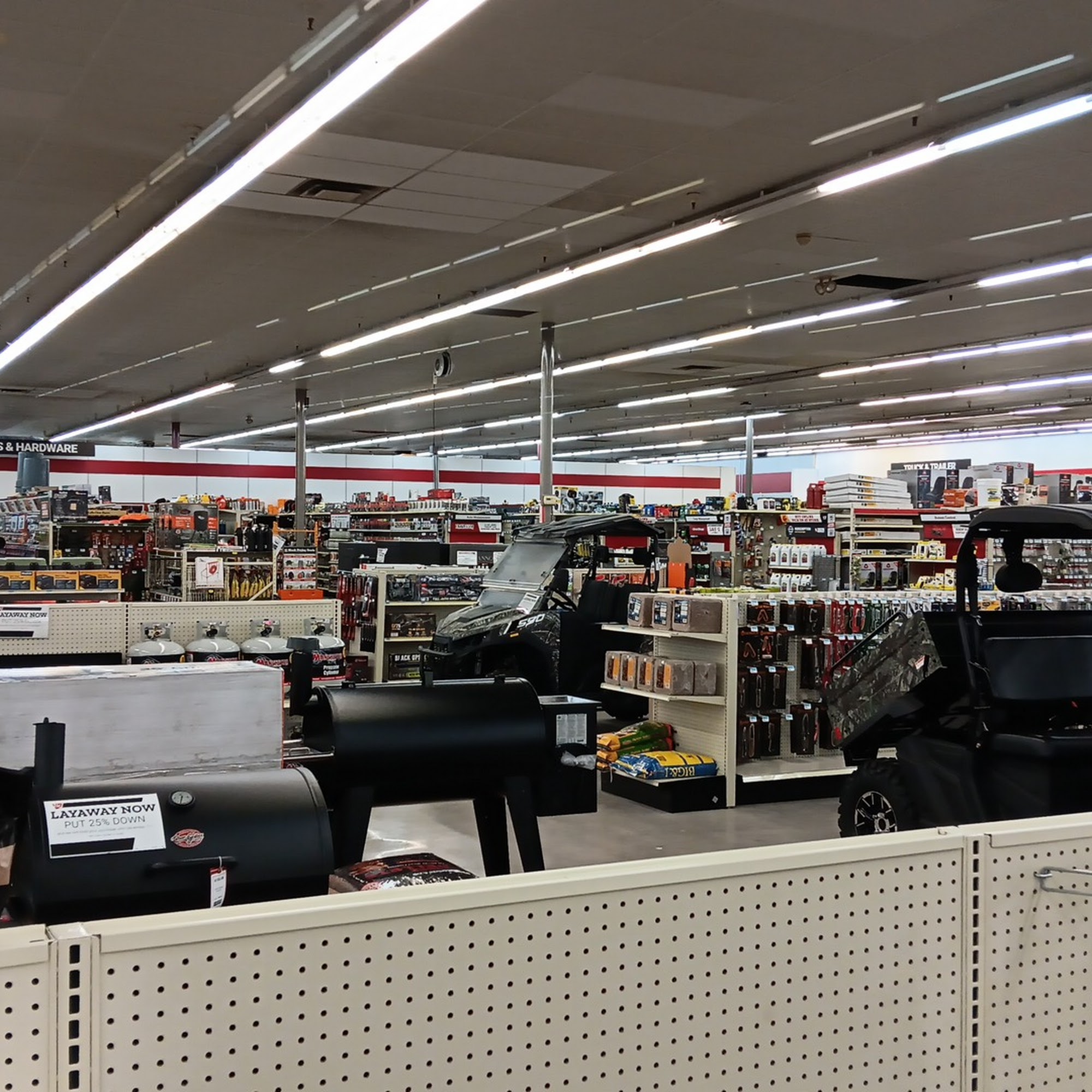 Tractor Supply Co. Colby