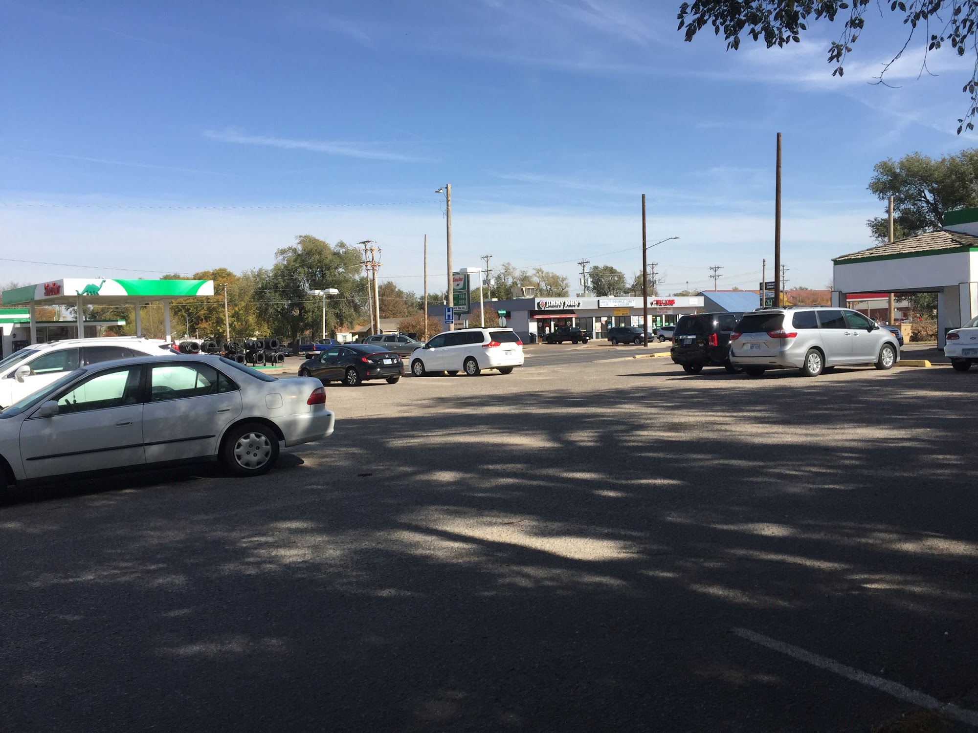 Saigon's Corner Restaurant Garden City