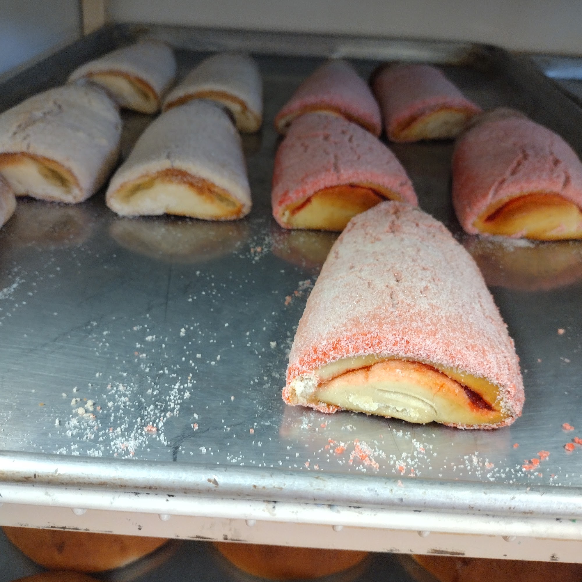 Hernandez Bakery