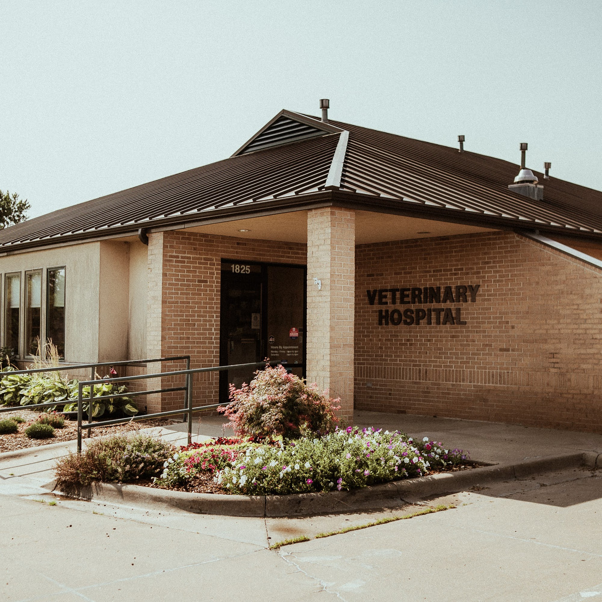 Wakarusa Veterinary Hospital Lawrence