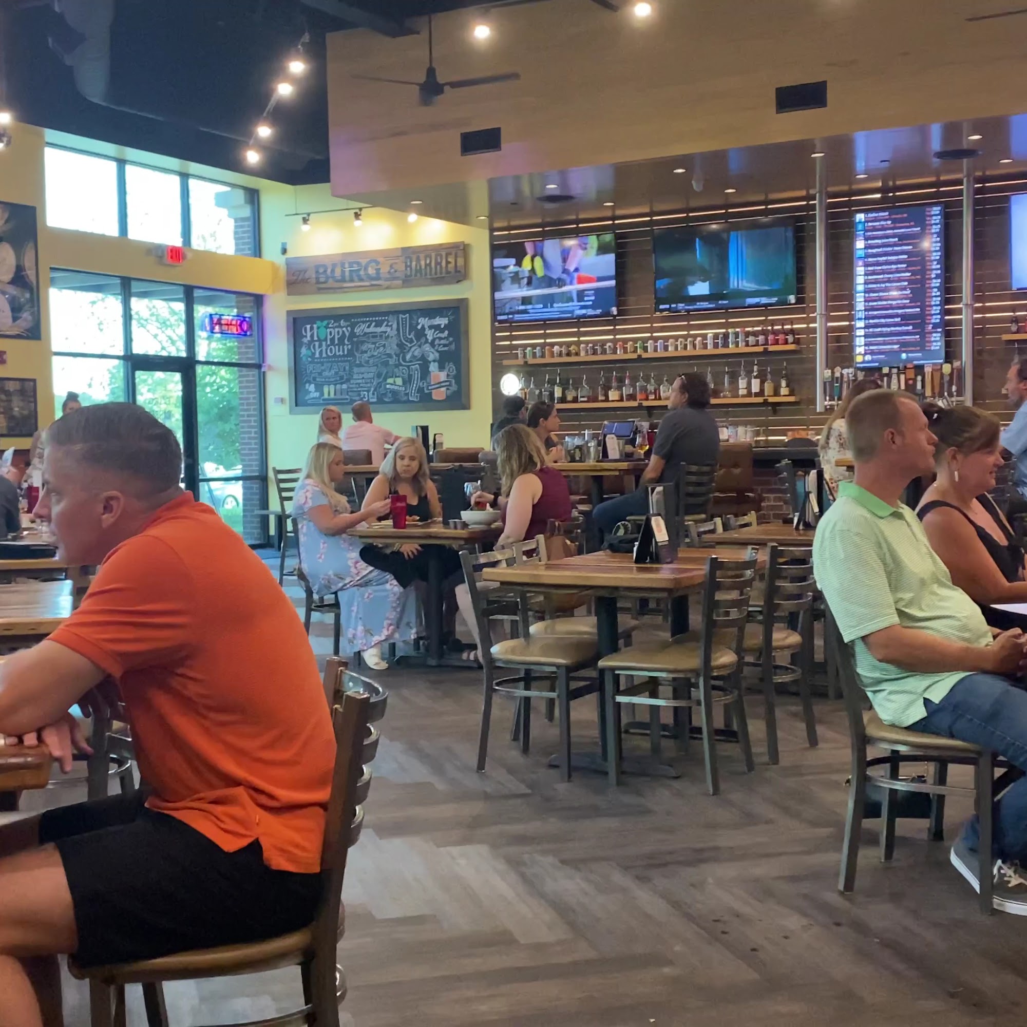 Burg & Barrel - Leawood Leawood