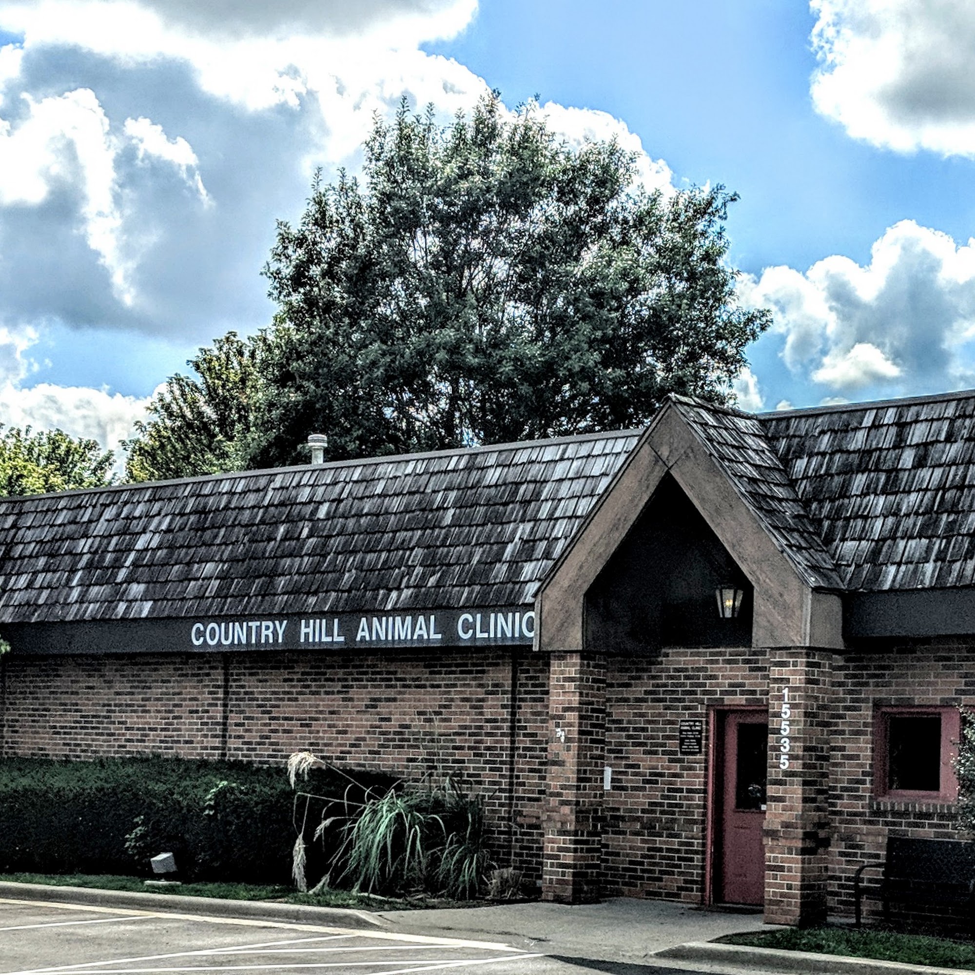 Country Hill Animal Clinic Lenexa