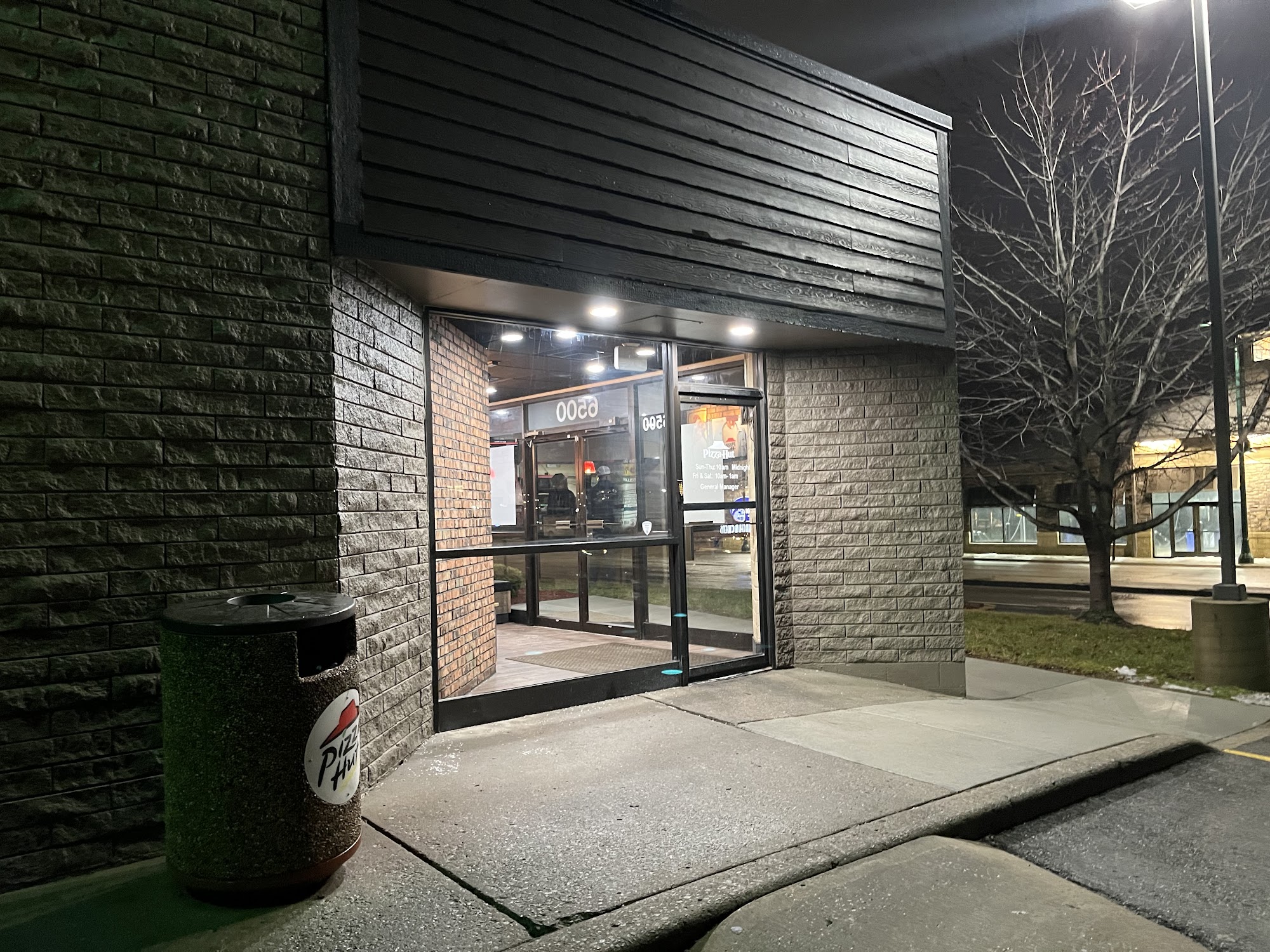 Pizza Hut