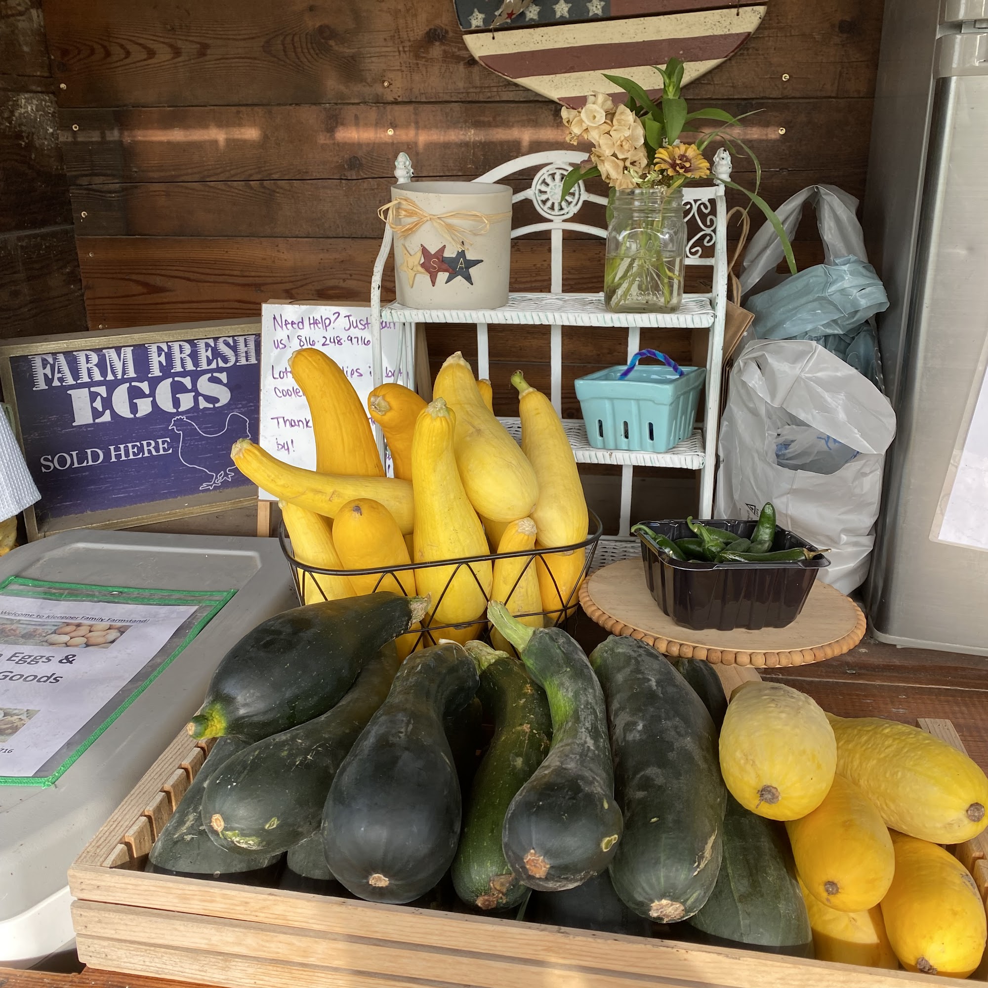 Kleopper Family Farmstand Nortonville