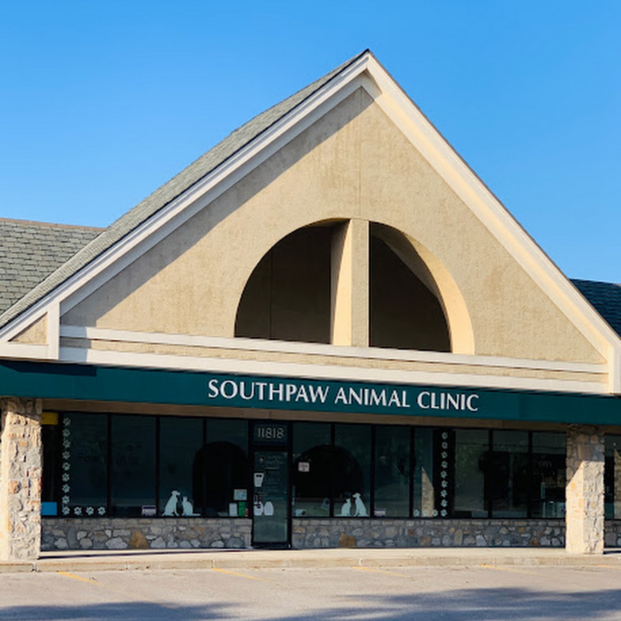 Vetco Total Care Olathe - SouthPaw Overland Park