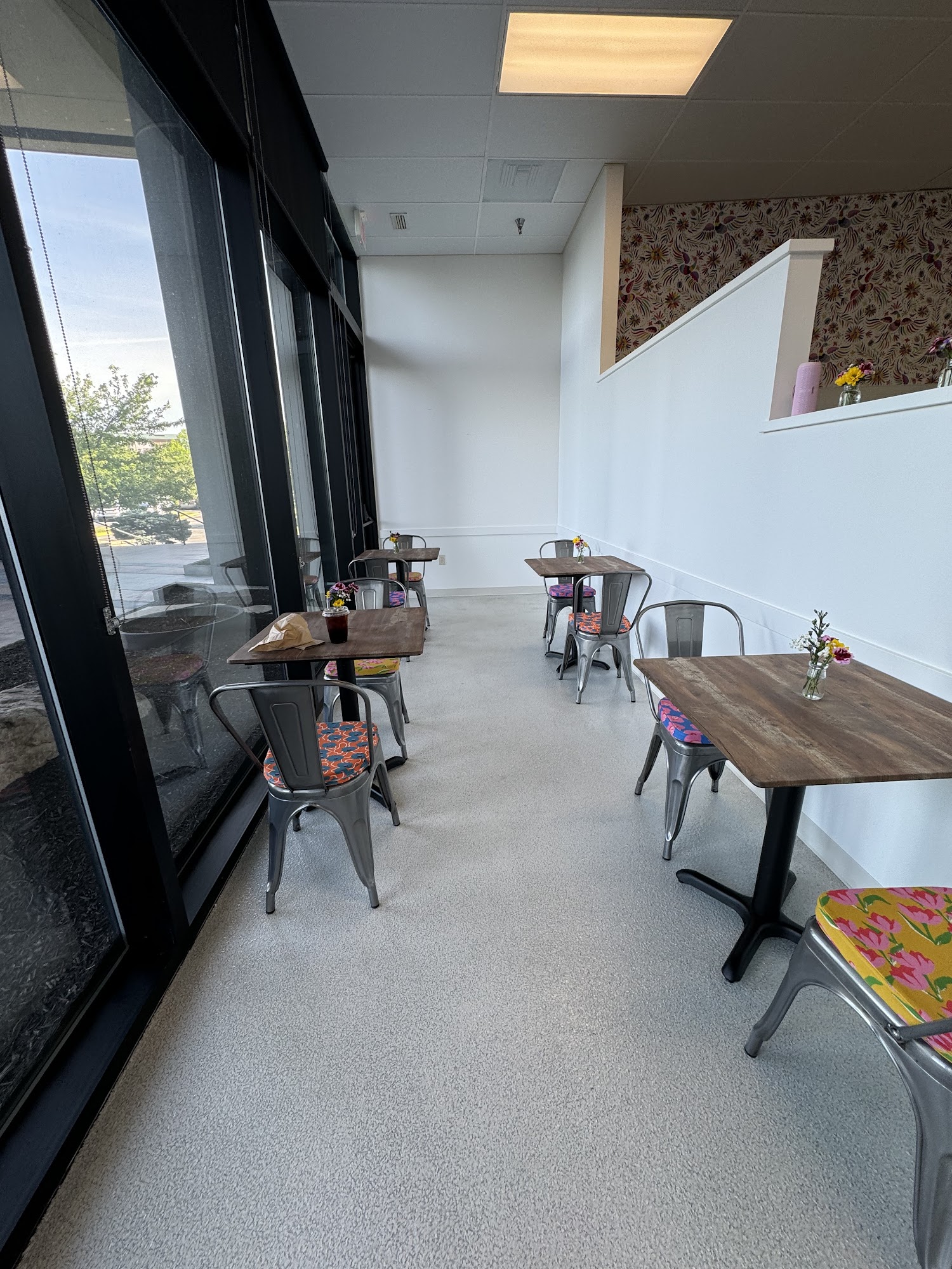 Aurora Cafe & Bakery Overland Park