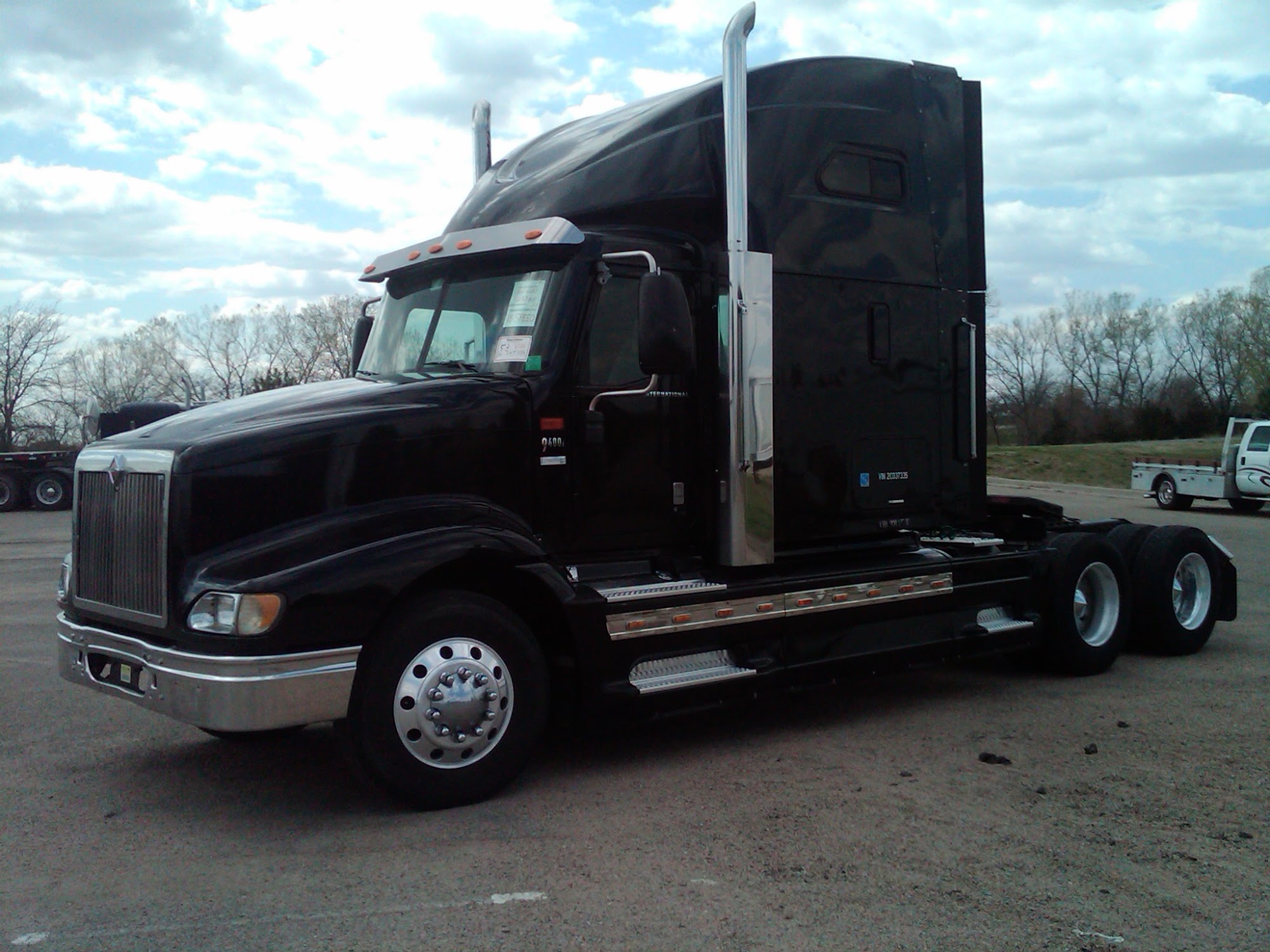 B-5 Trucking LLC