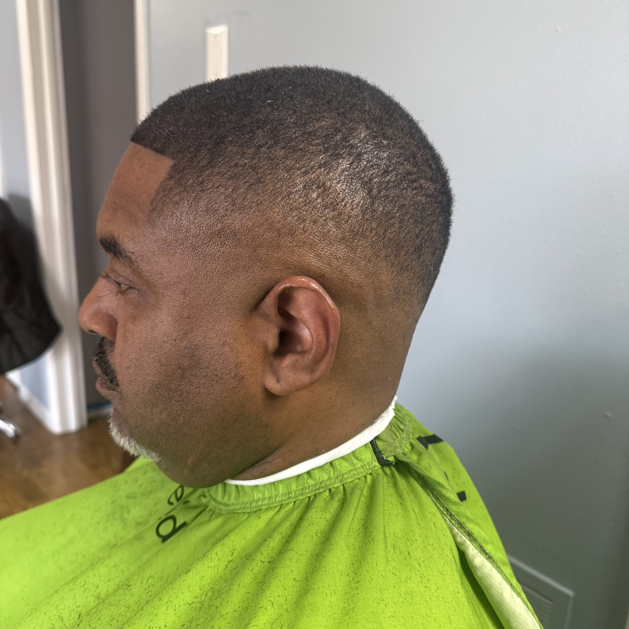 TrayTheBarber 4123 SW Twilight Dr, Topeka Kansas 66614