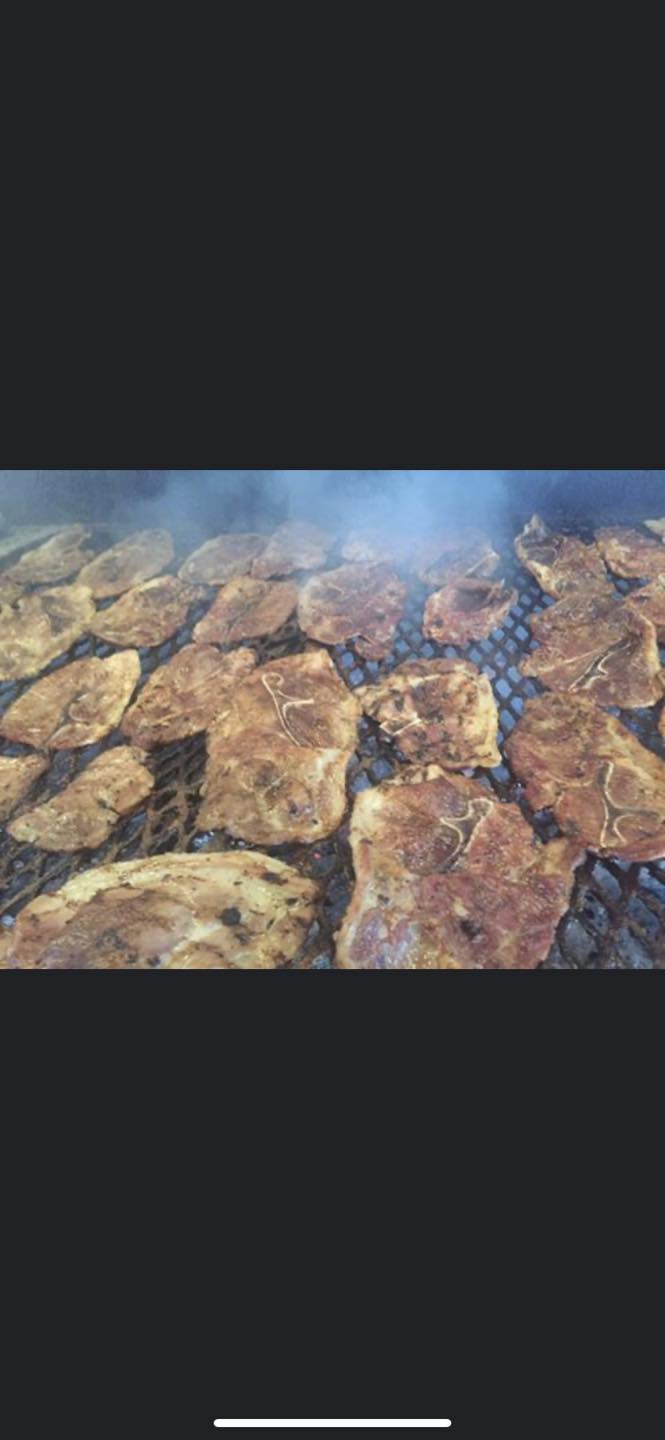 Smokey Pig Bar-B-Q Bowling Green