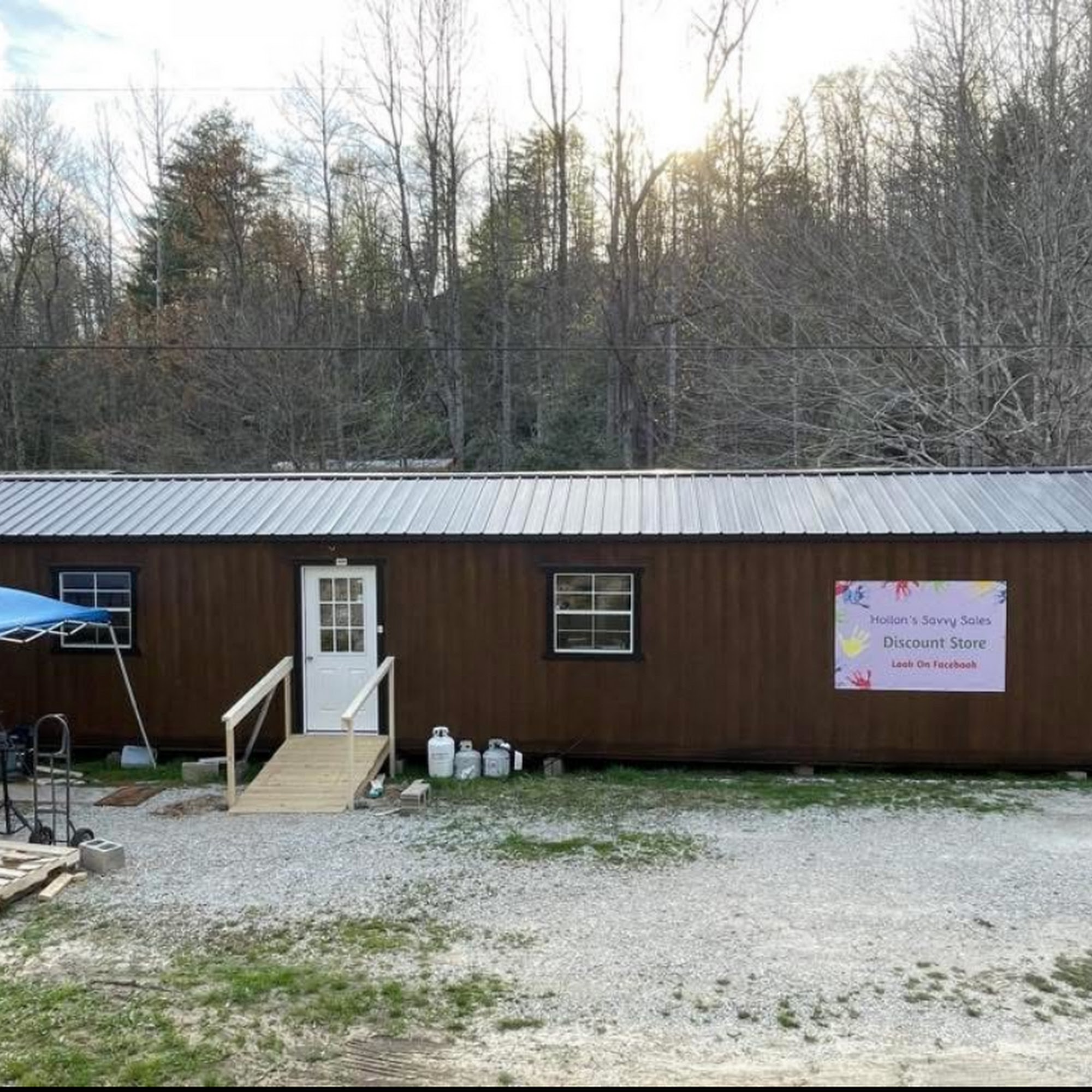 Hollon's Savvy Sales Campton