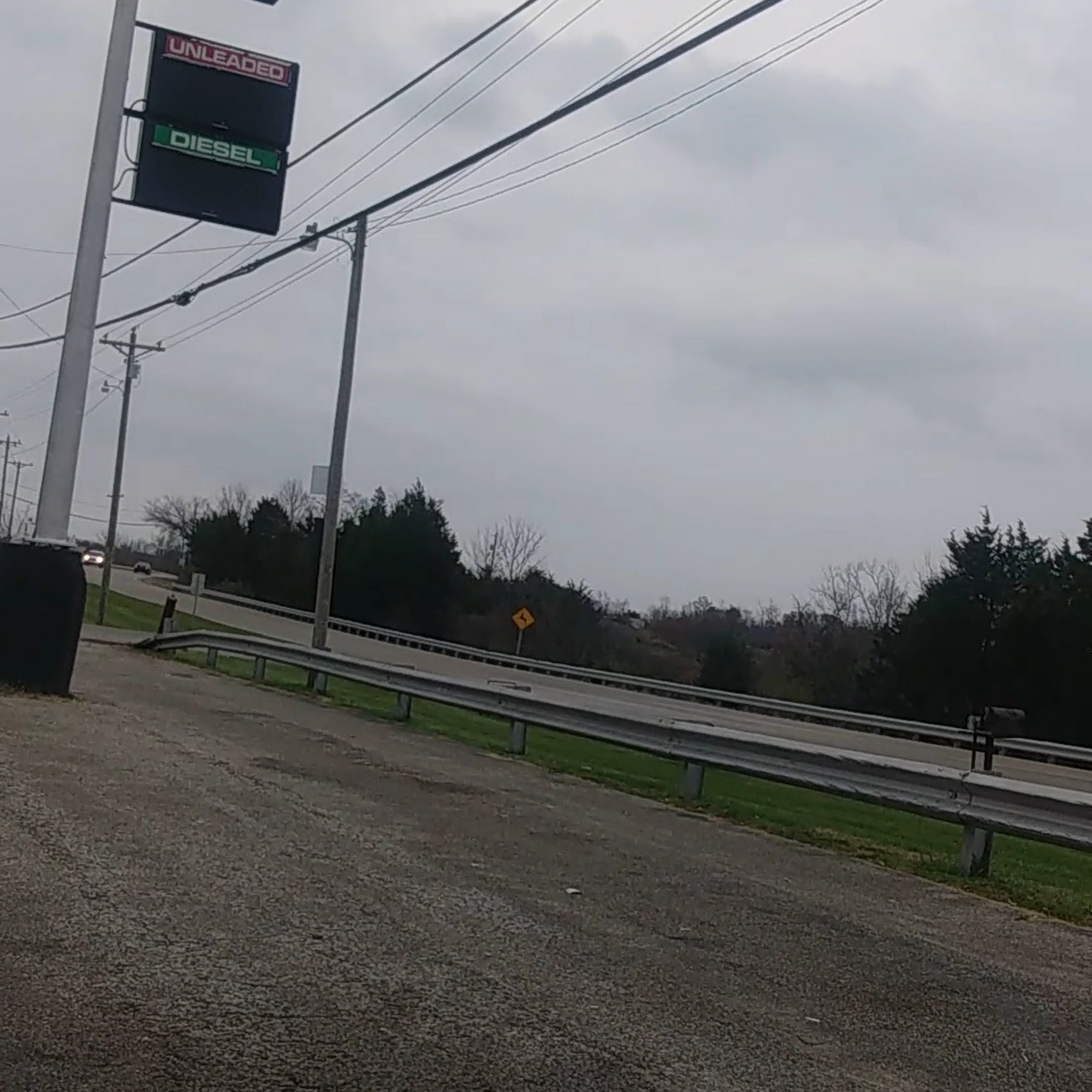 Noble's Restaurant and Truck Stop Corinth