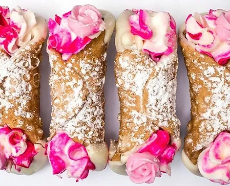 Del Gardo's Cannoli Menu