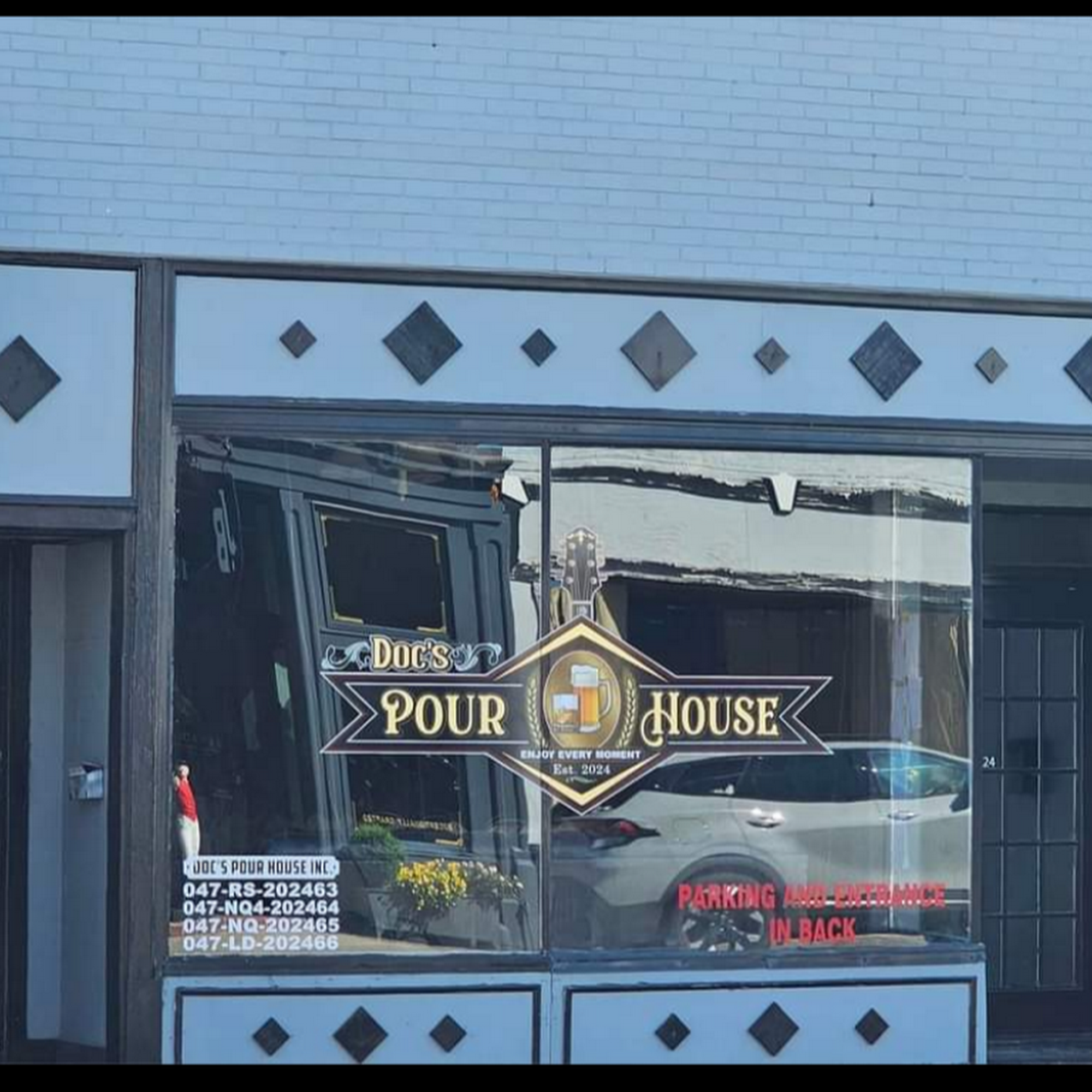 Doc's Pour House 124 W Dixie Ave, Elizabethtown