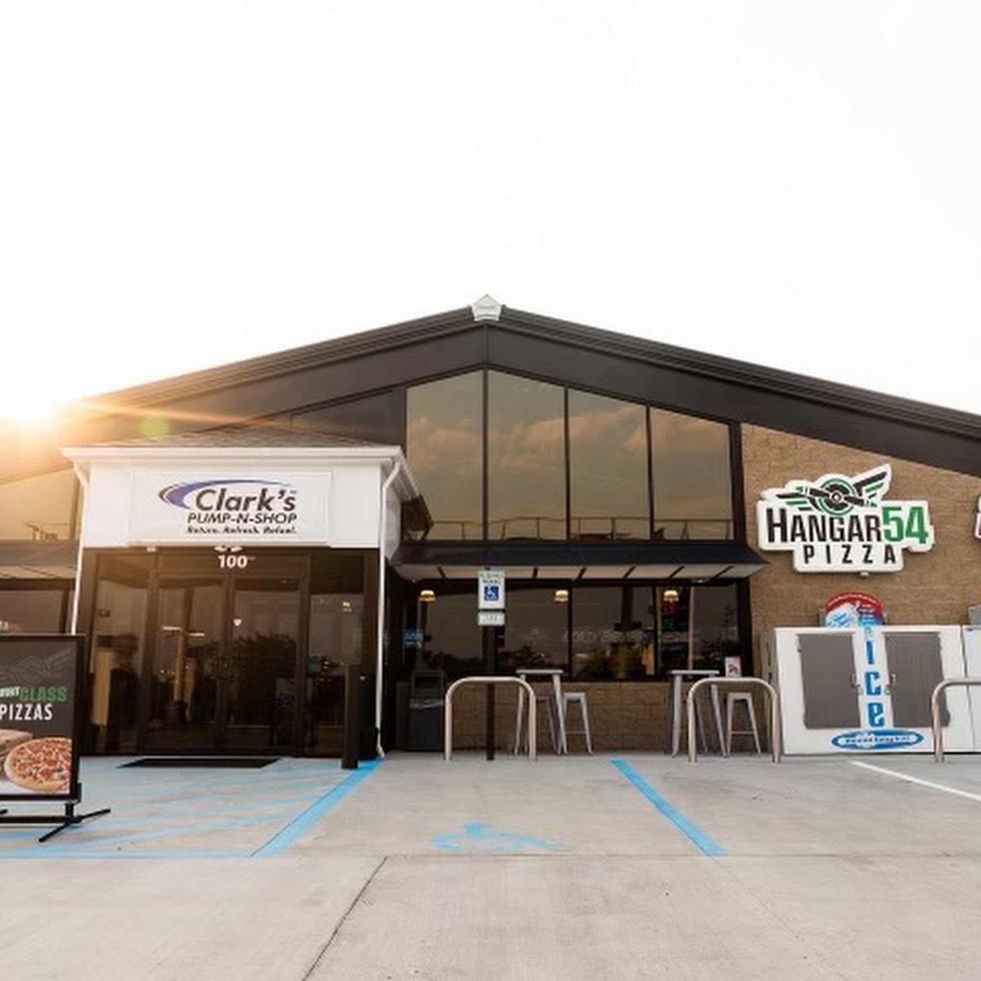Clark's Pump-N-Shop
