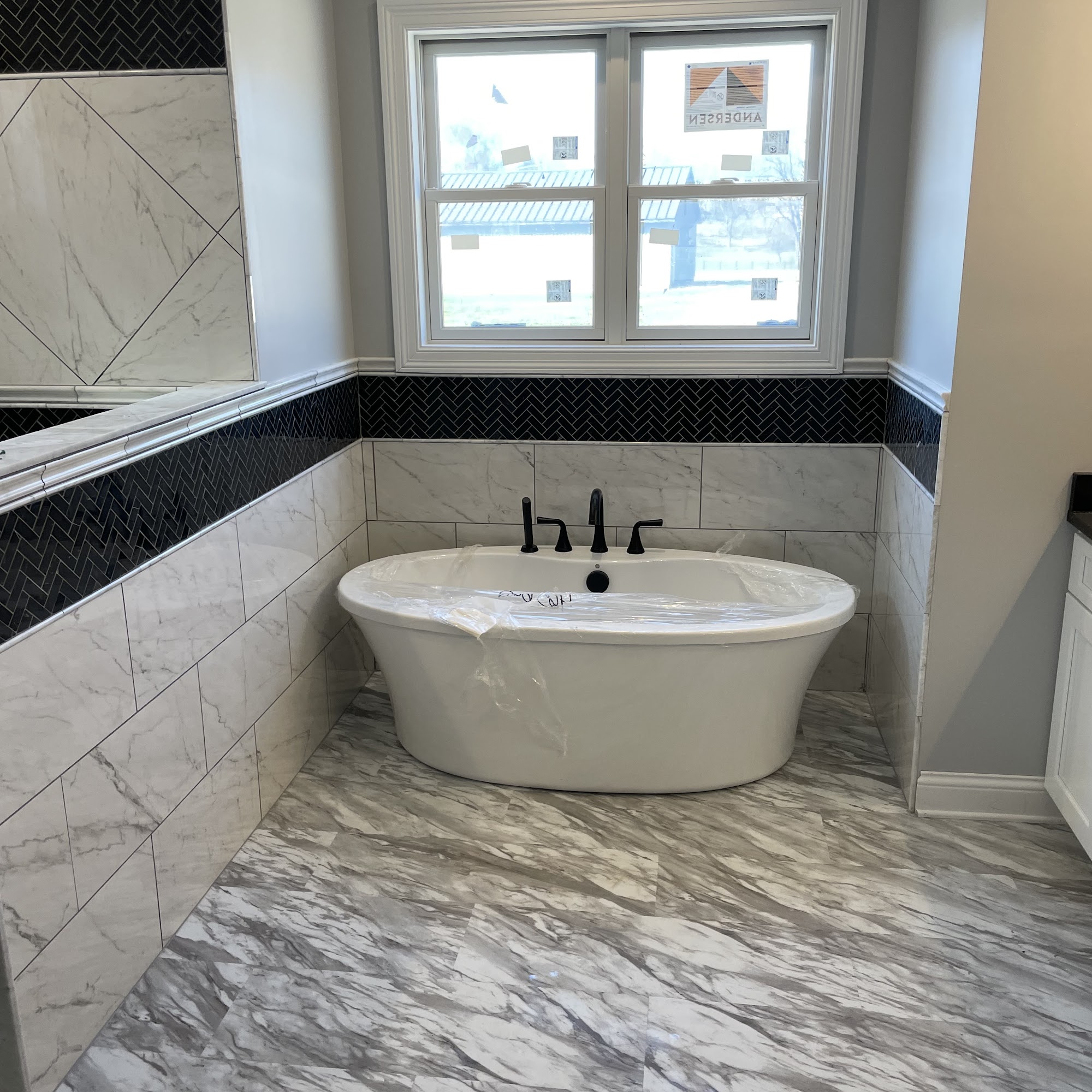 Comley's Carpet Works, Inc. 620 Ridgeview Dr, Frankfort, KY 40601