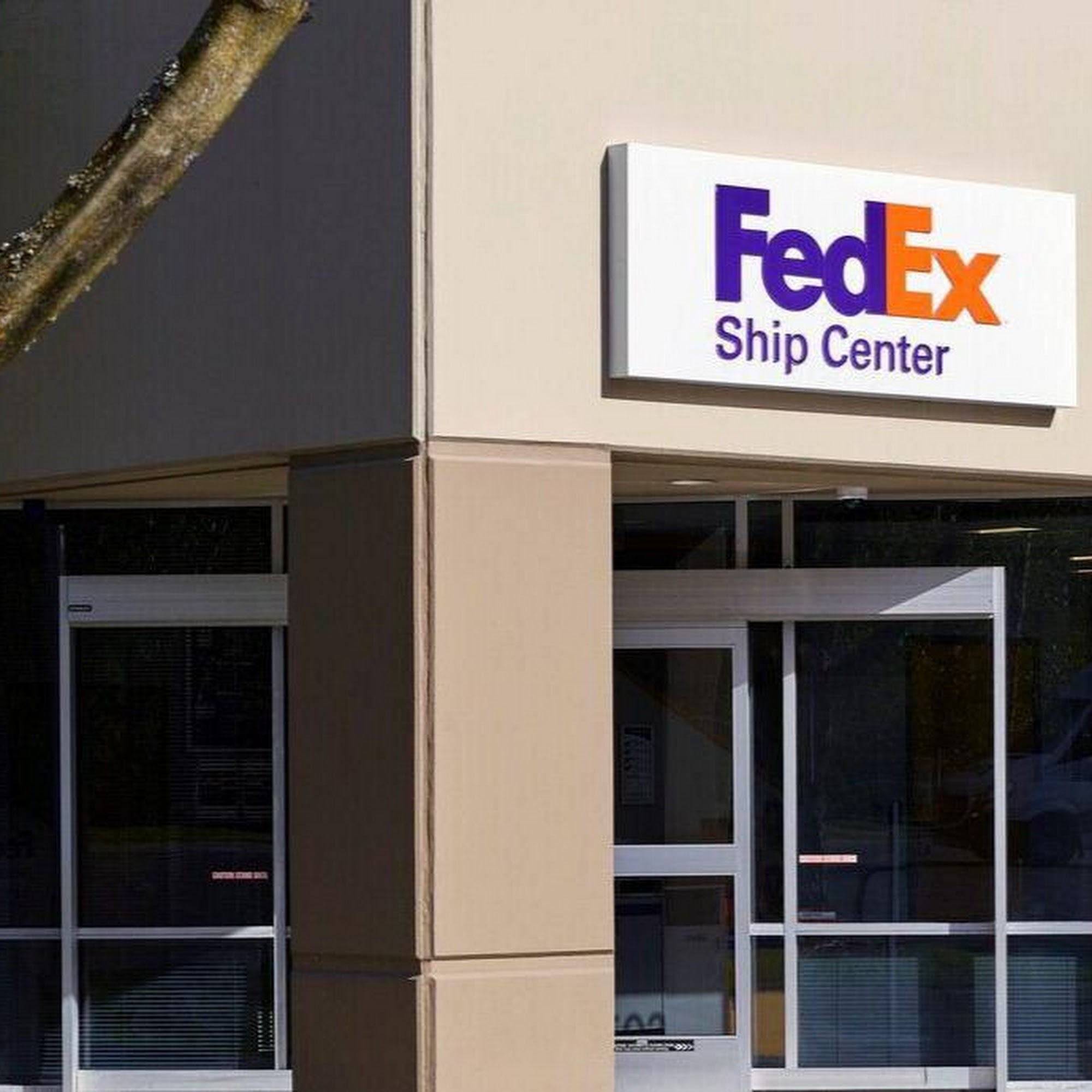 FedEx Ship Center