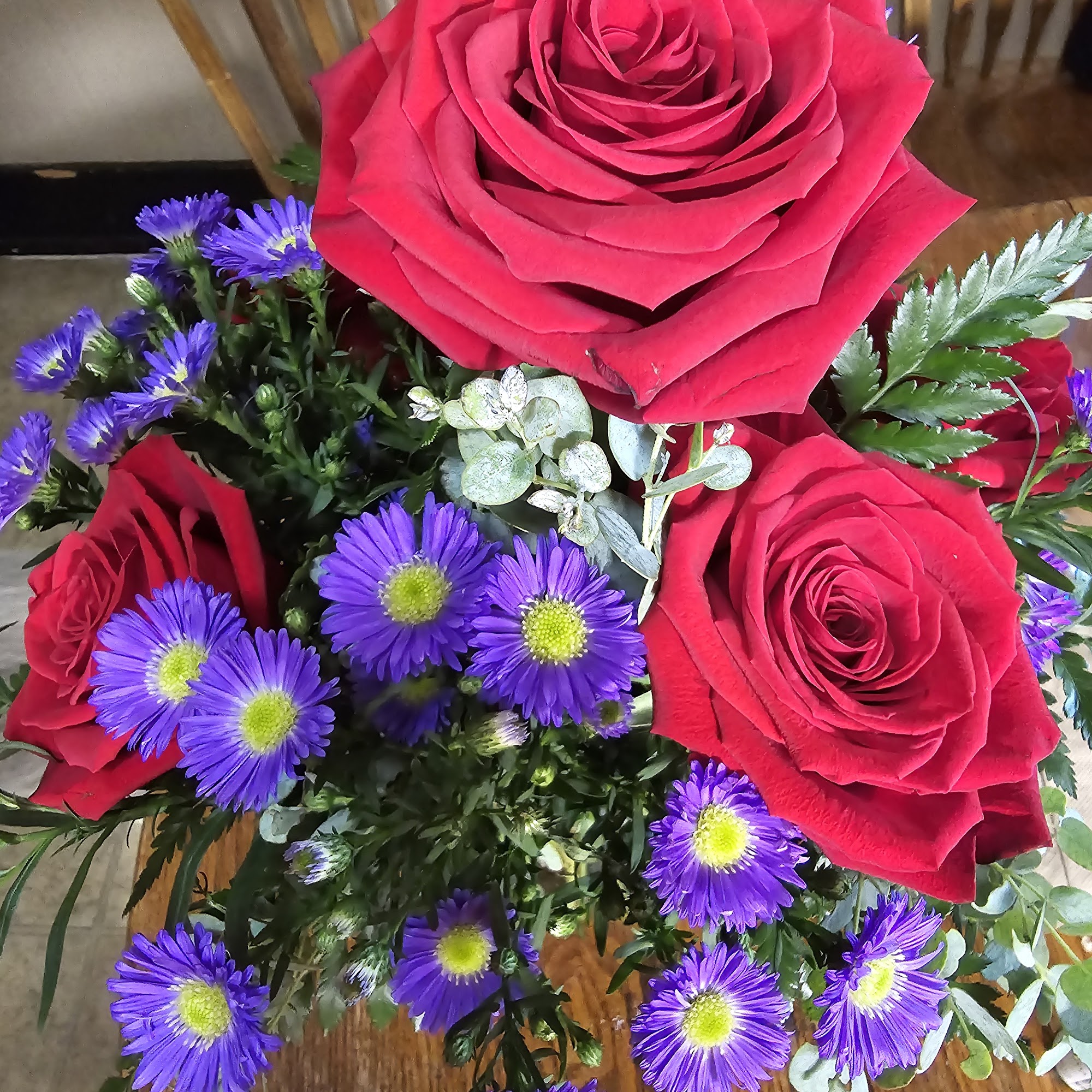 Brenda's Flowers & Crafts 210 N Main St, Greensburg Kentucky 42743