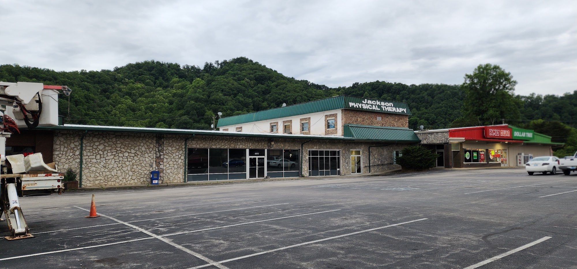 Jackson Physical Therapy 695 KY-15 #3, Jackson Kentucky 41339