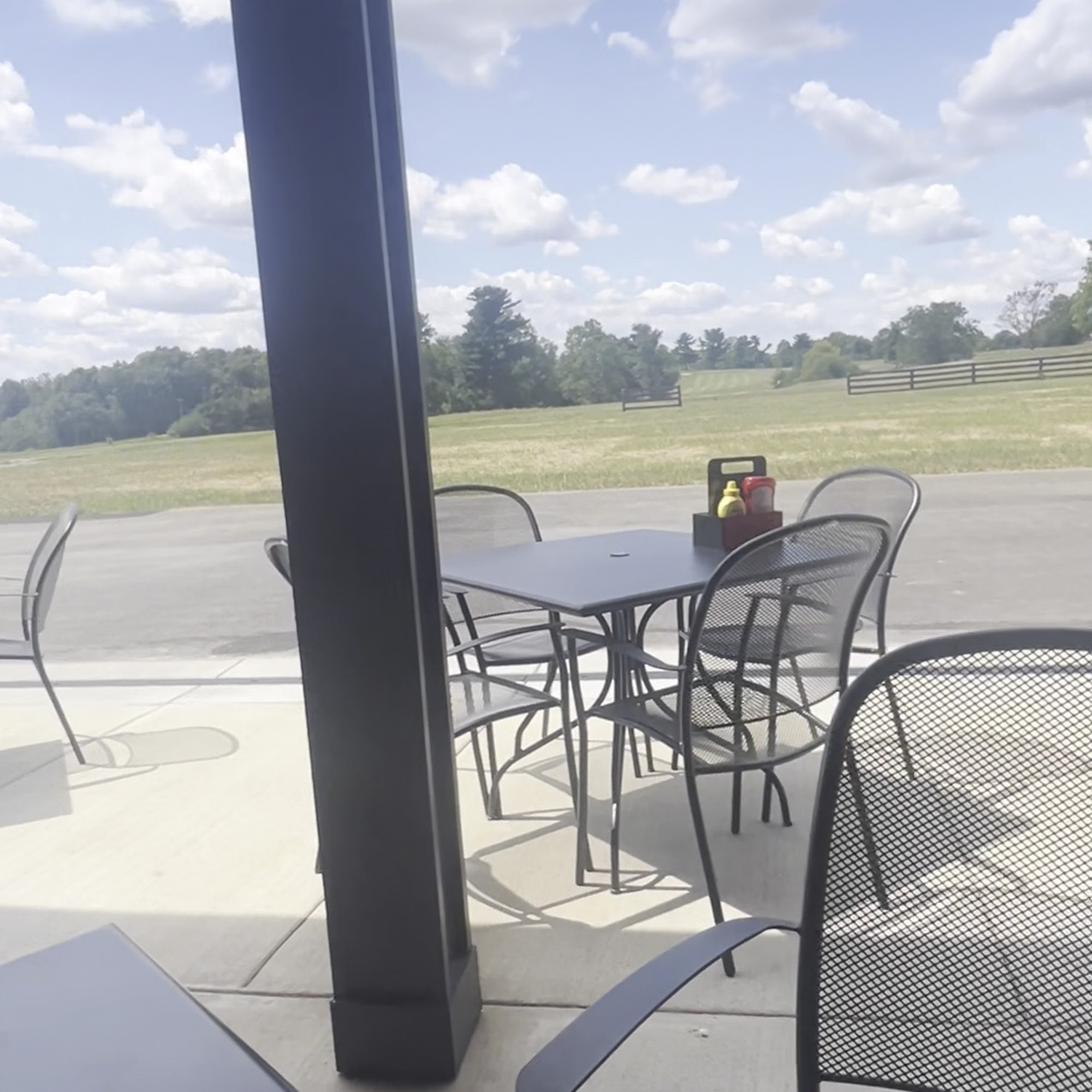 Seasoned Pub & Grill La Grange