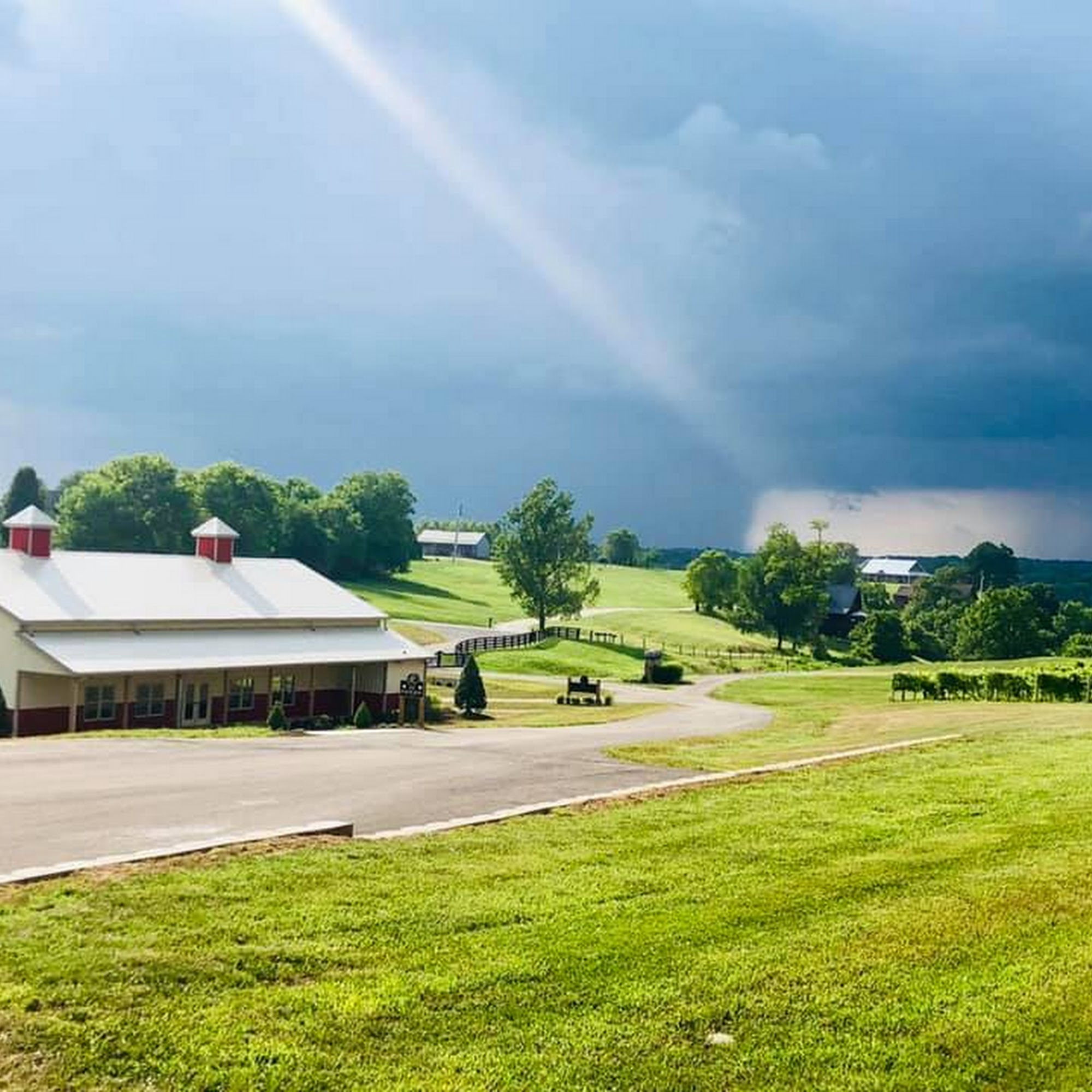 Lovers Leap Vineyards and Winery Lawrenceburg