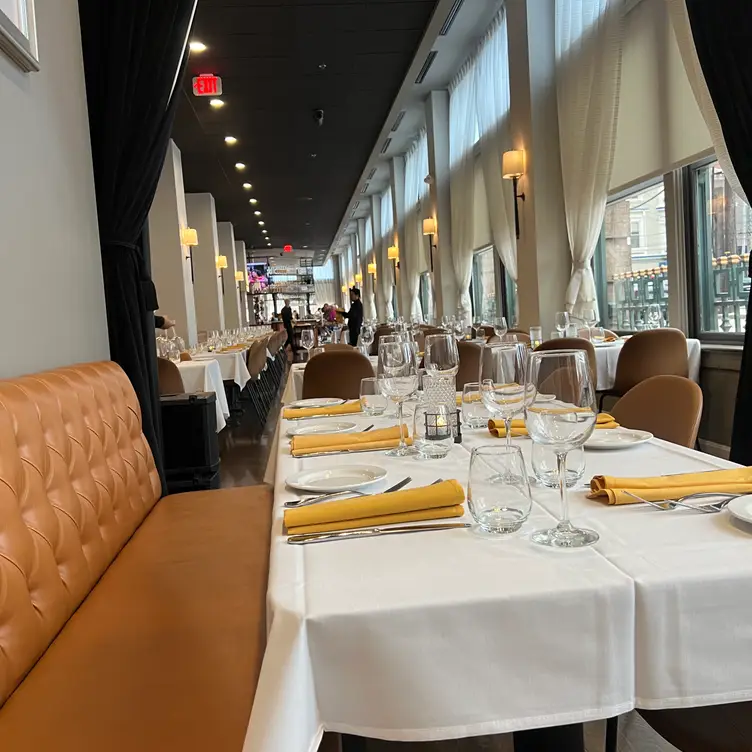 Photo credit: opentable