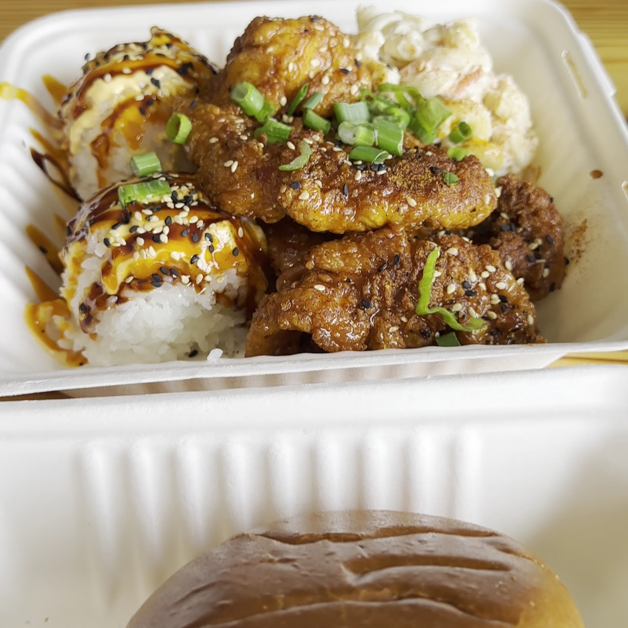 Big Kahuna Hawaiian BBQ Lexington
