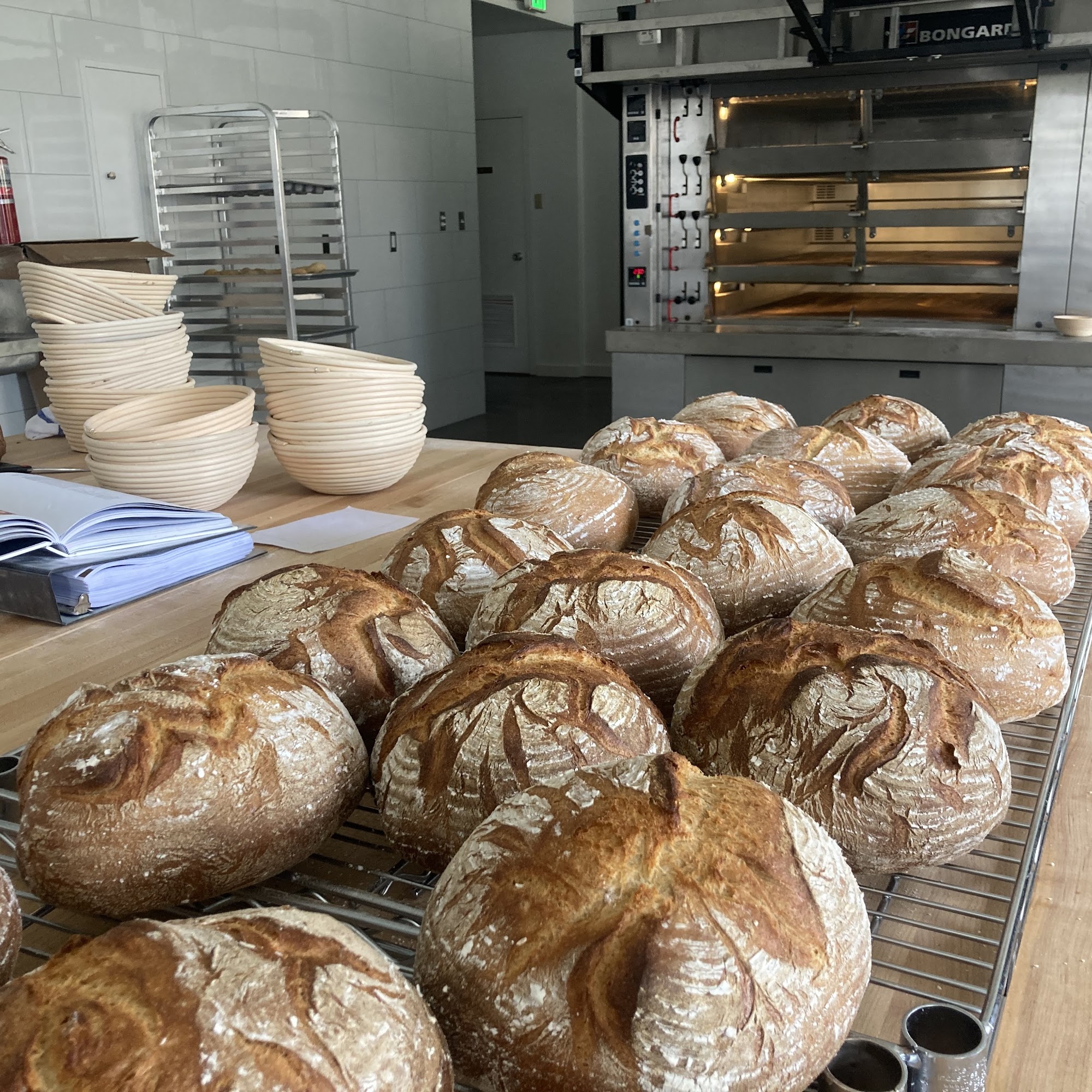 Bread & Roses Bakery