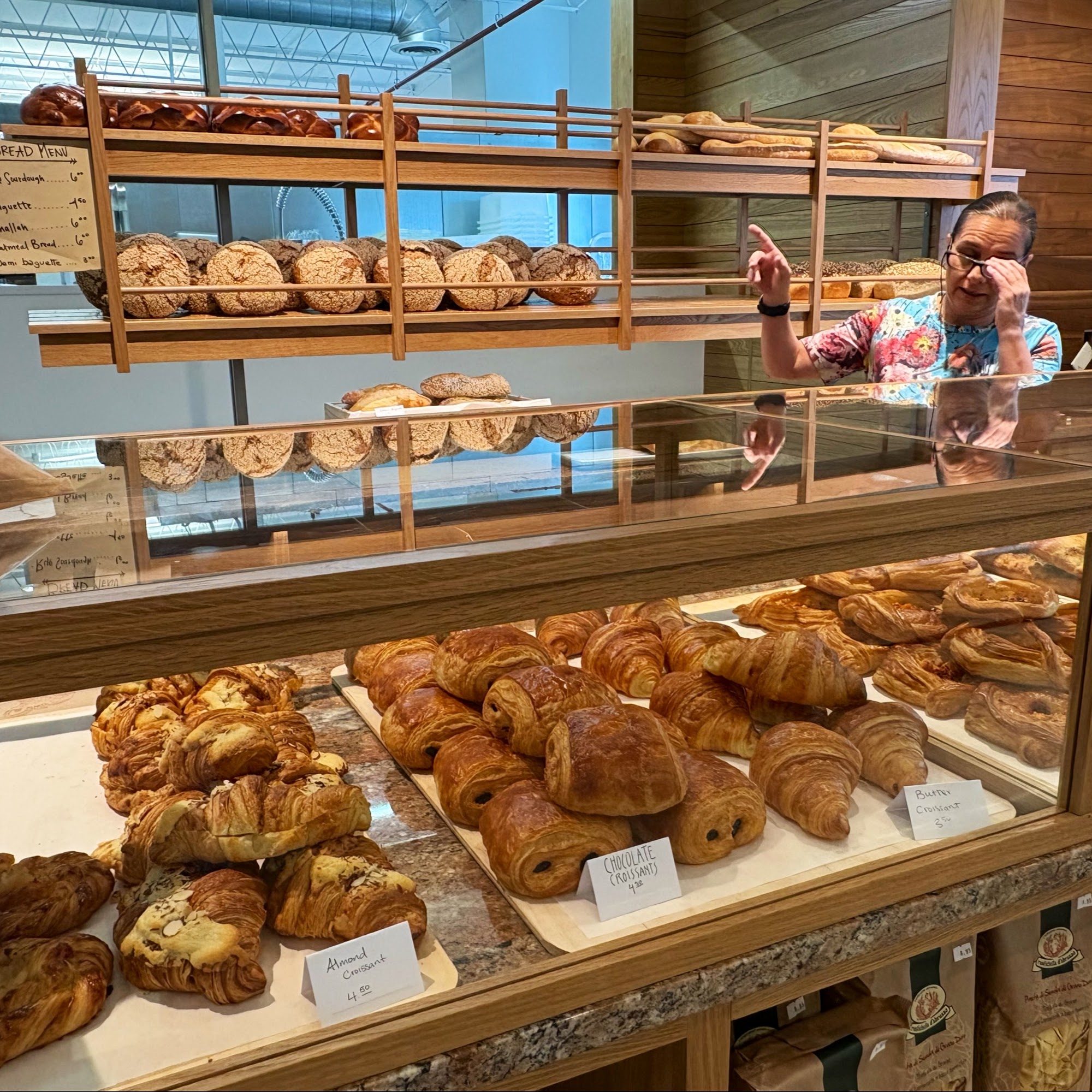 Bread & Roses Bakery