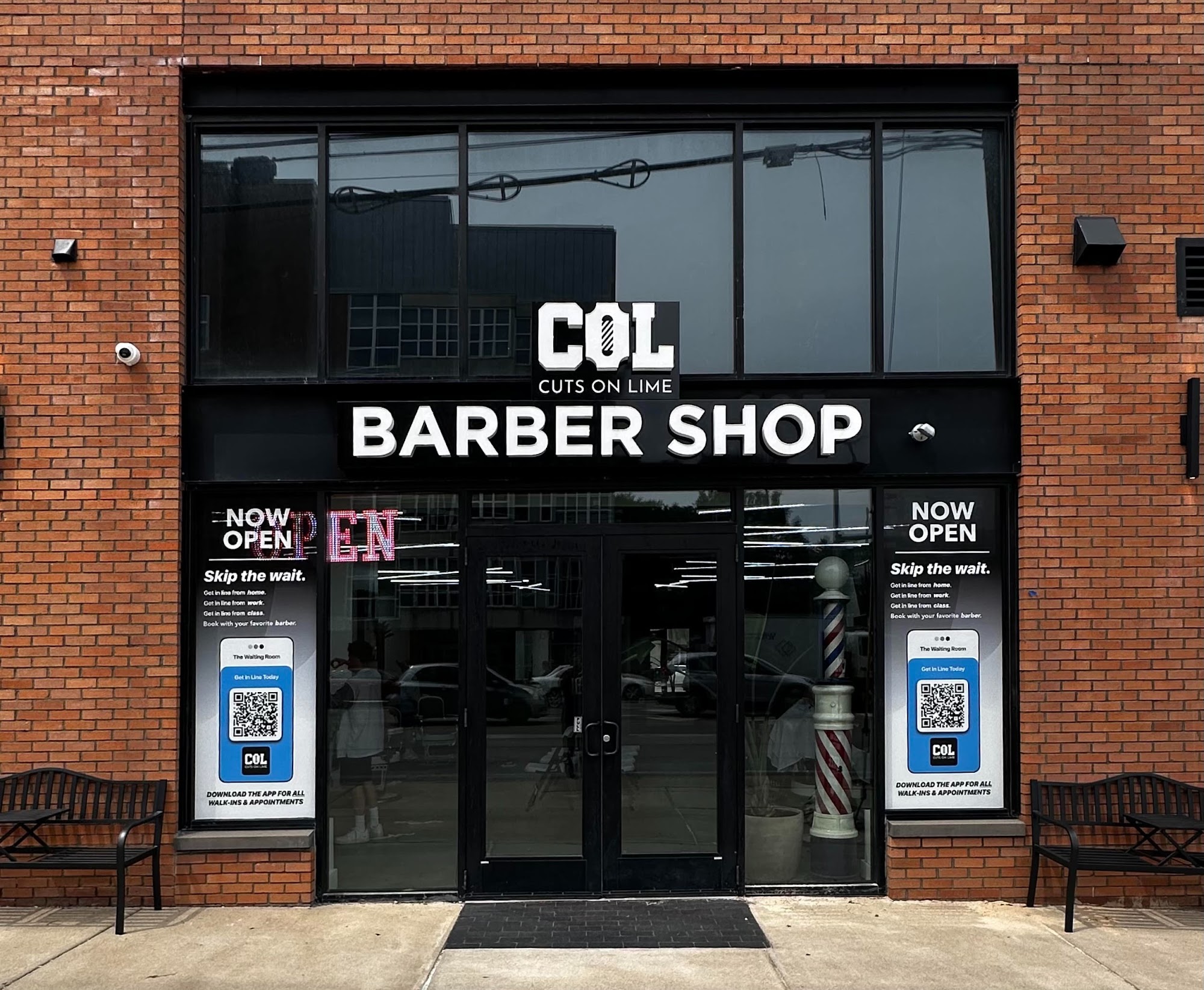 Cuts on Lime Barbershop 685 S Limestone, Lexington Kentucky 40508