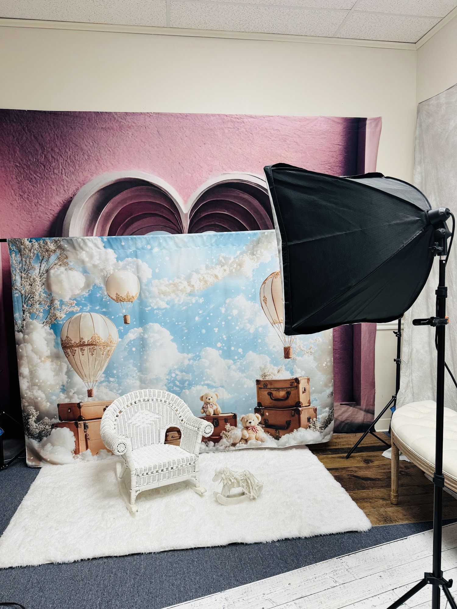 Día Bella Studio 112 Liberty Square, Liberty Kentucky 42539